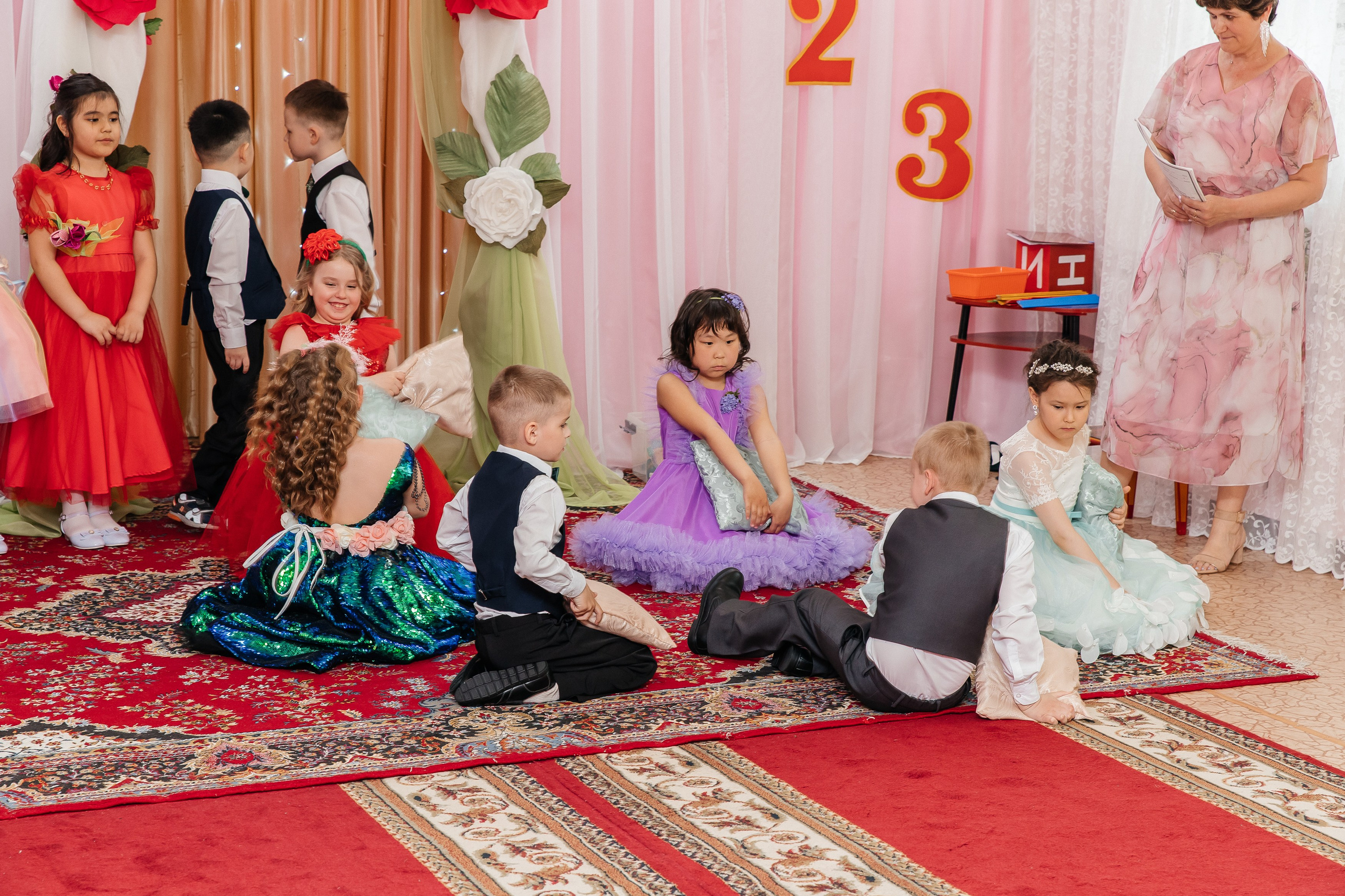 Выпускной Солнышко 2023. Воронистая Анастасия. Фотограф Якутия, Томпонский район