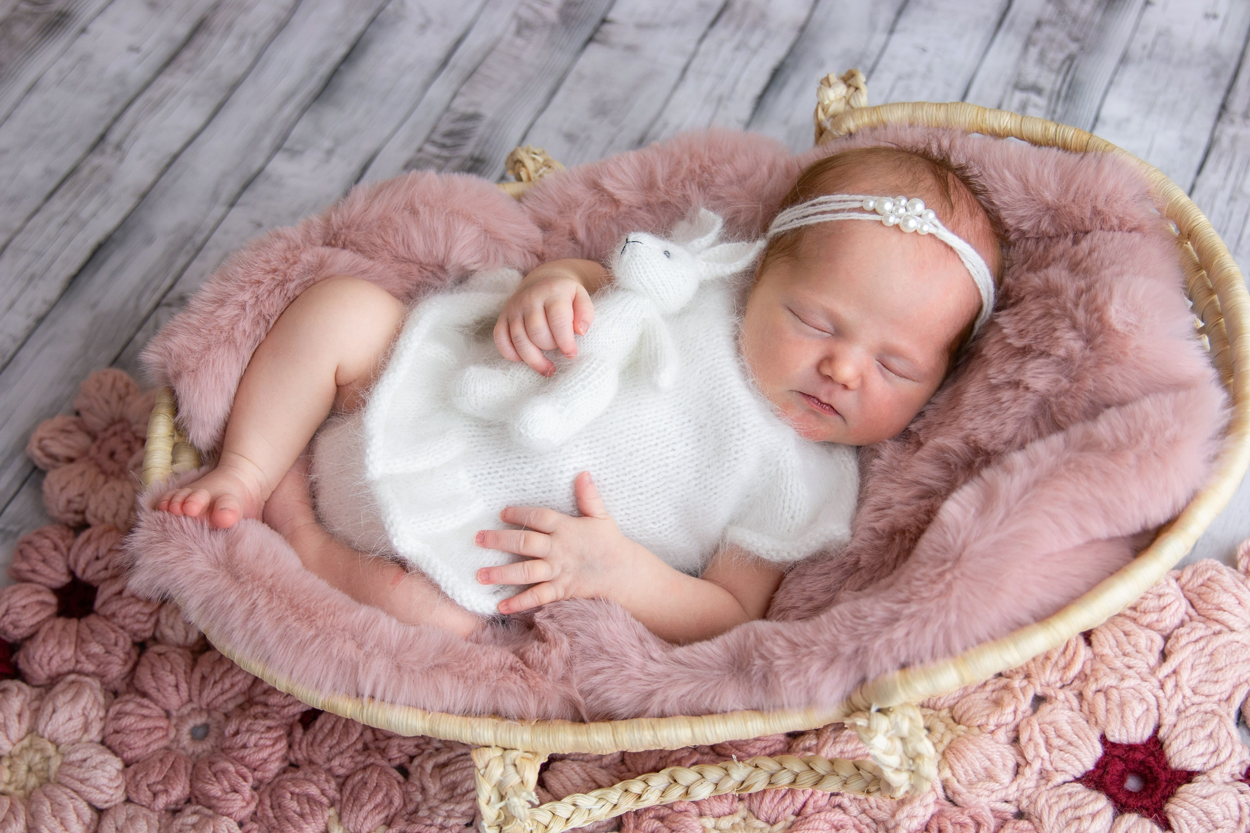 Профессиональная фотосессия новорожденного. Фотограф новорожденных Жуковский Раменское