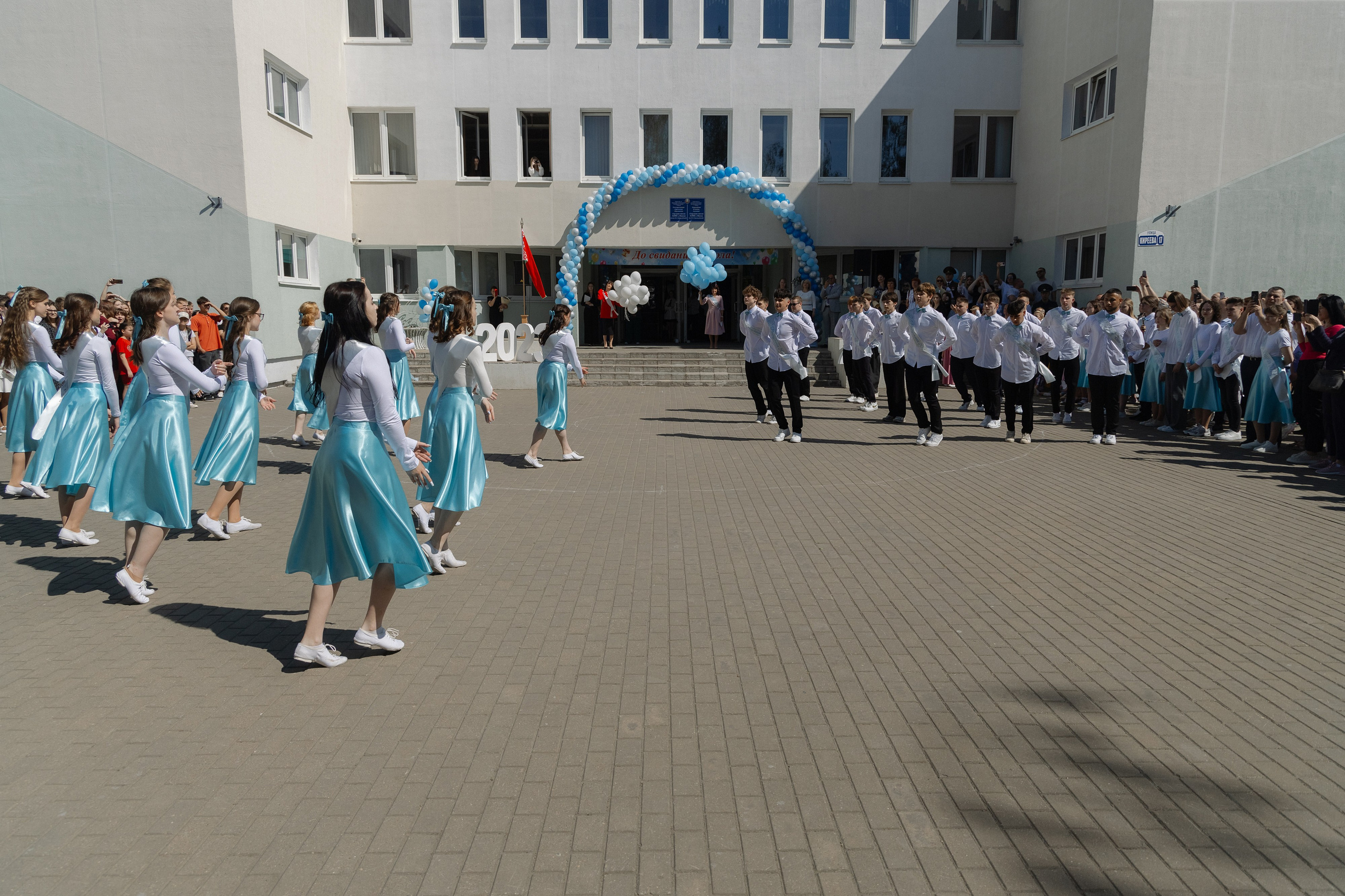 Последний звонок 2024. Свадебный фотограф в Минске/Беларуси Сергей Спиридонов