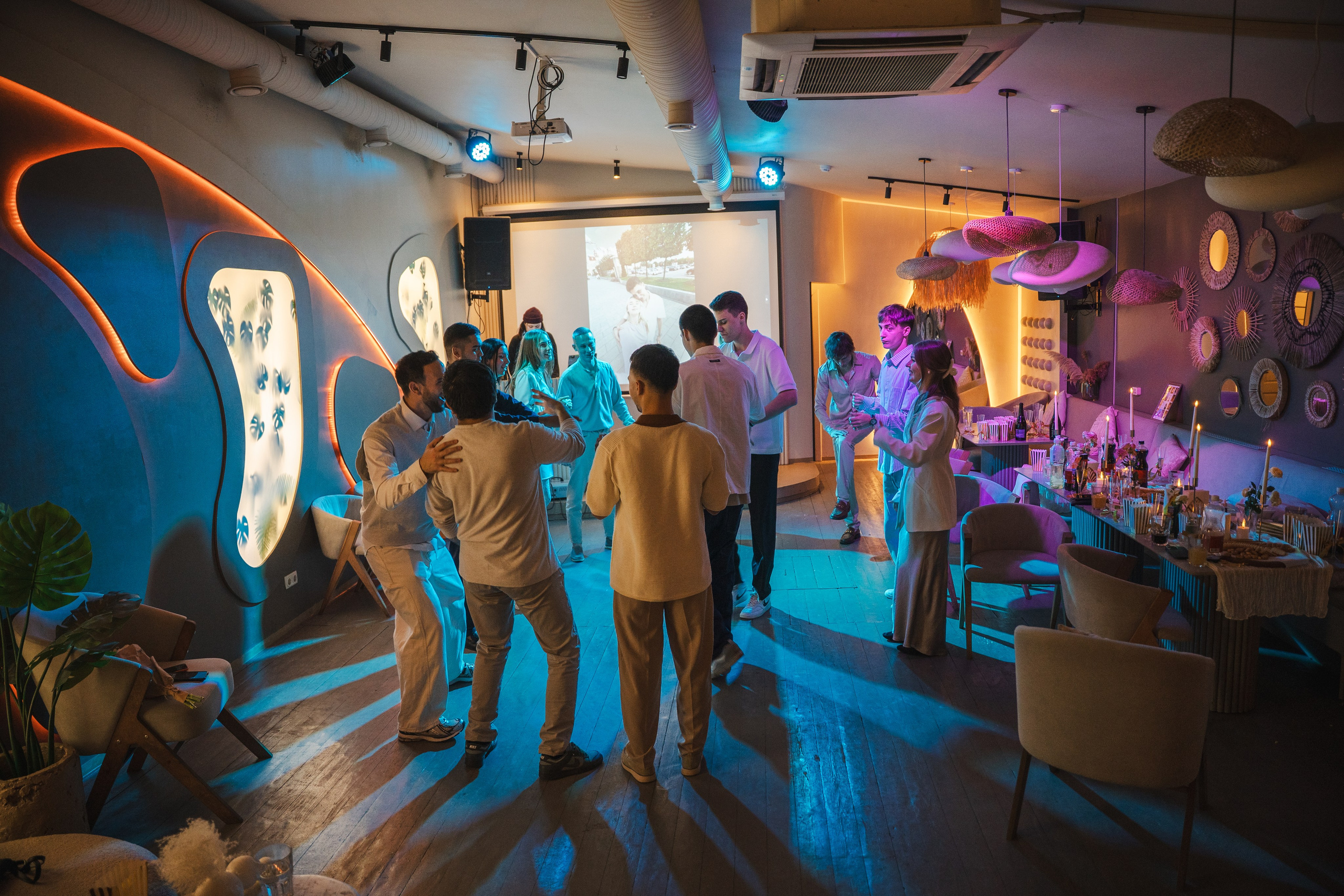 День рождения Анастасии. Главная