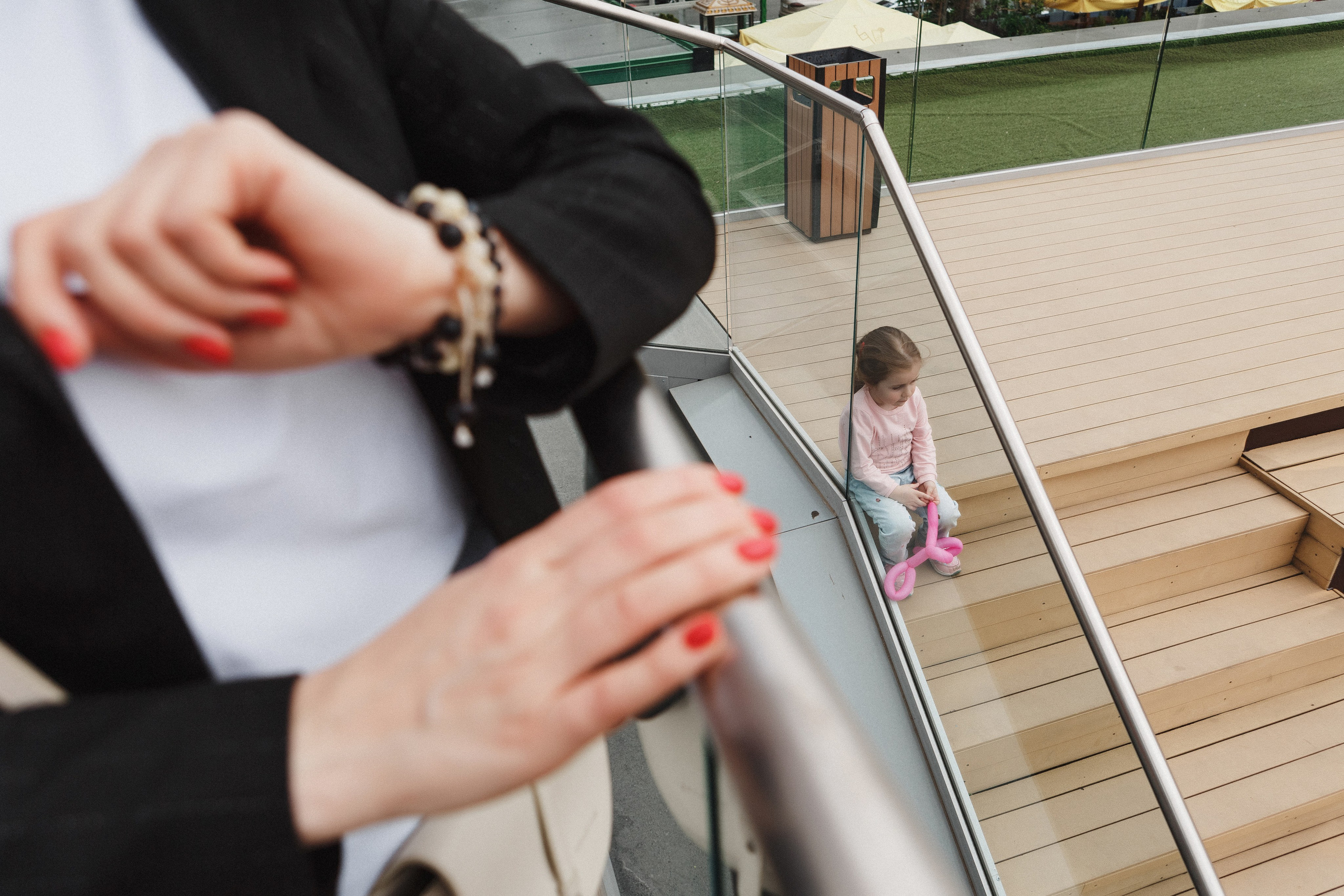 Моменты: Съёмка букета невесты в ТРЦ Большой, Ростов-на-Дону. Свадебный и семейный фотограф в Таганроге Бакарюк Антон