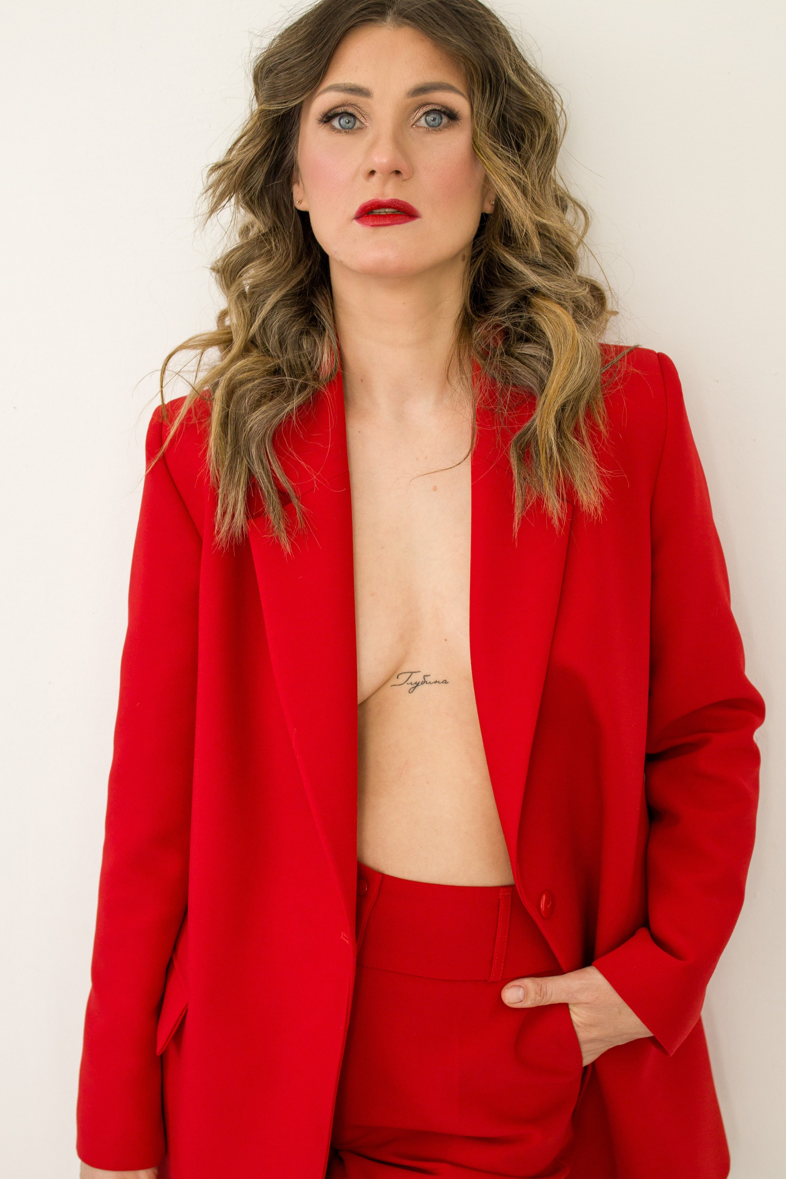 Lady in red. Художественная фотография