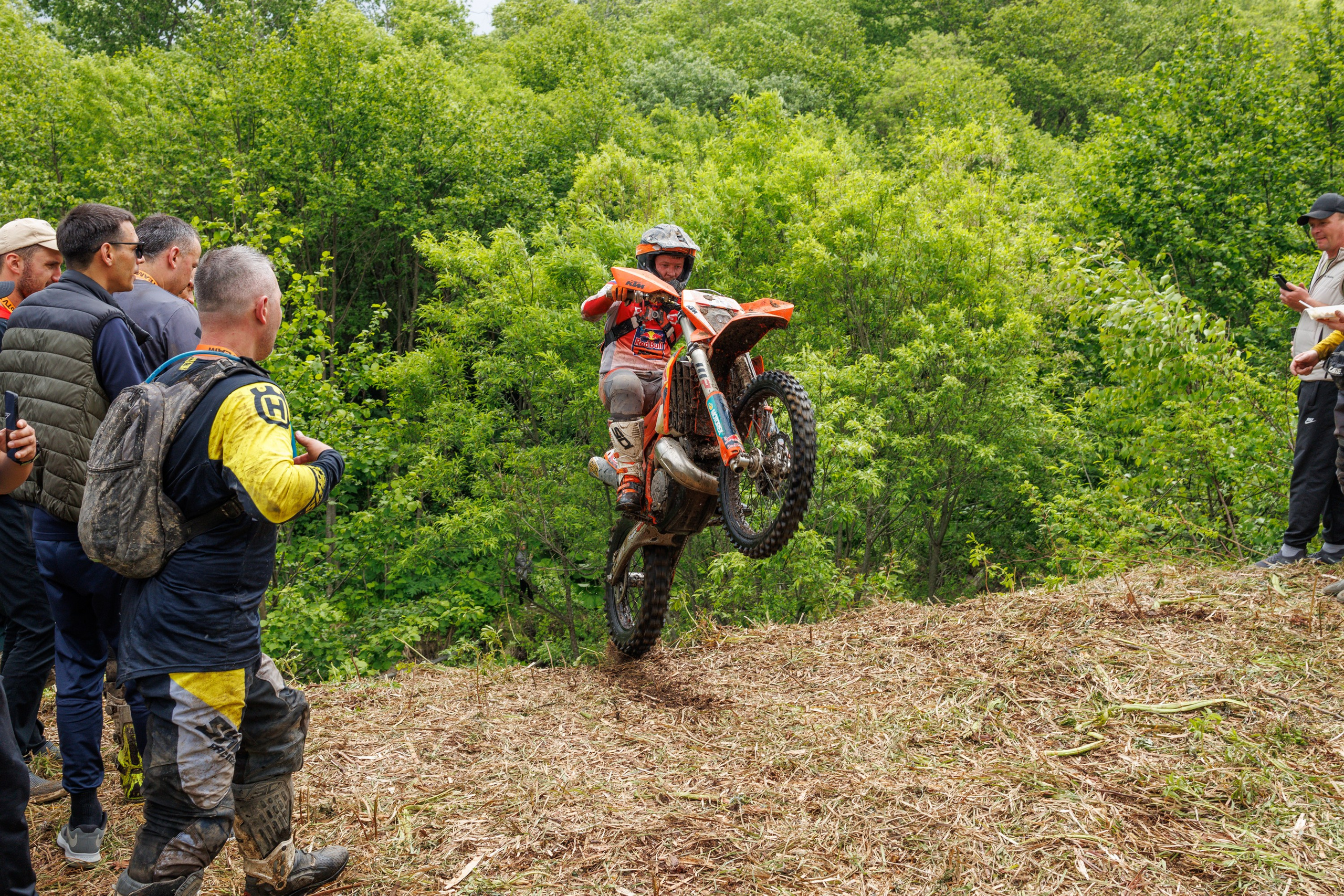 SET Project 2025. Свадебный, семейный и репортажный фотограф в Южно-Сахалинске Артур Петросян