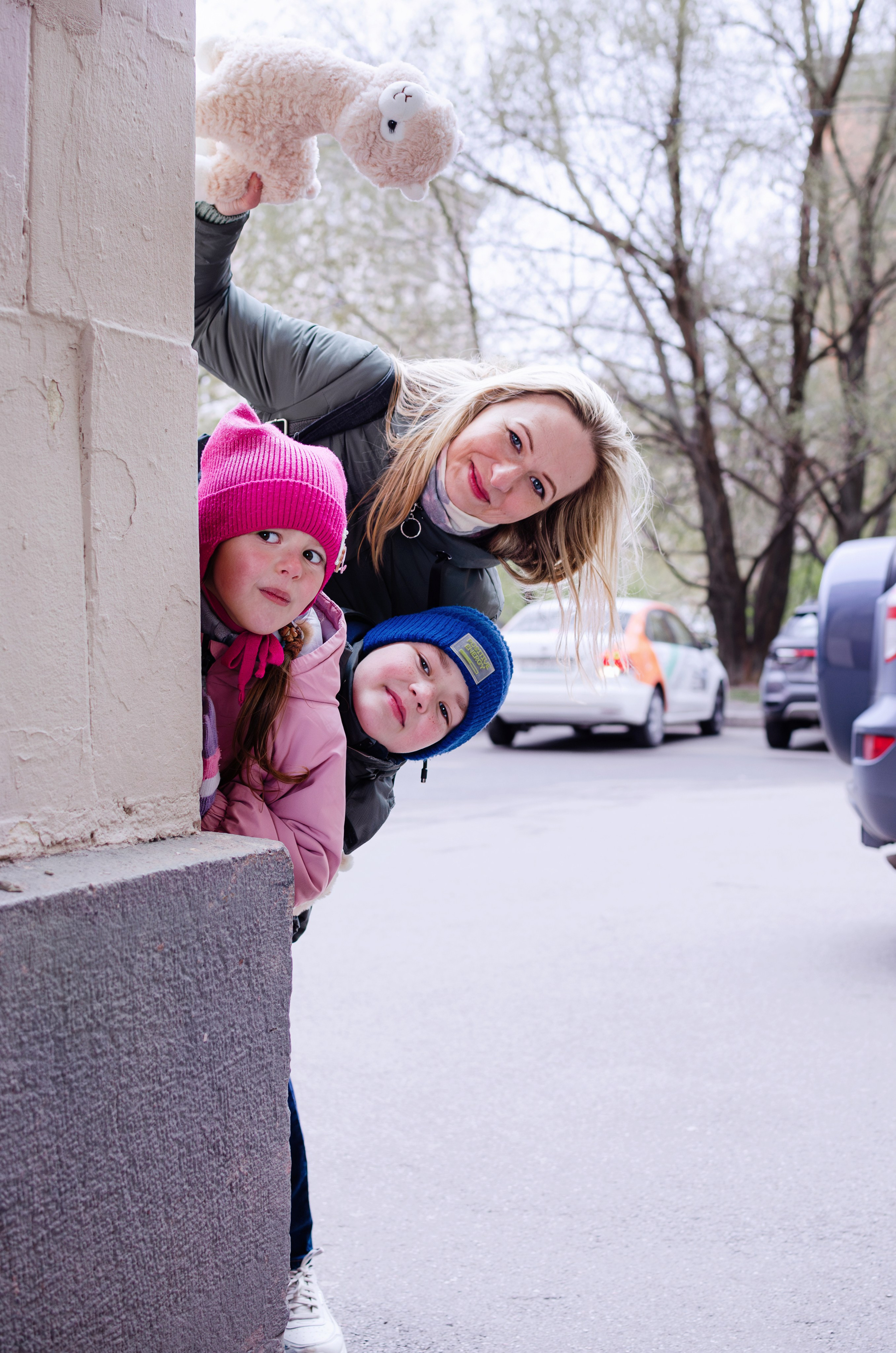 Прогулочная фотосессия для Н. с ребятишками. Портретный и репортажный фотограф в Санкт-Петербурге Варвара Жукова