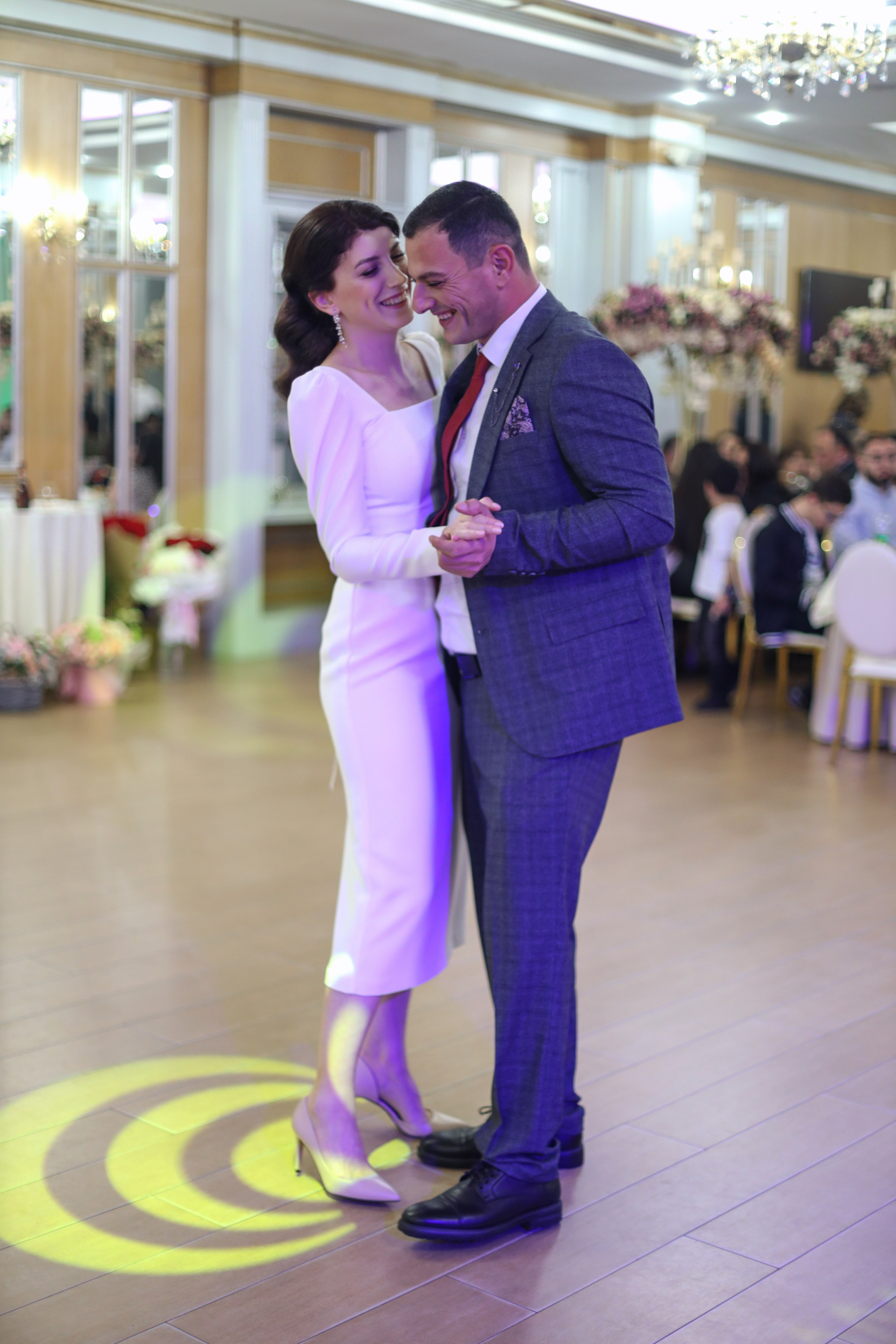 Манук и Асмик. Ресторан Татев. Главная