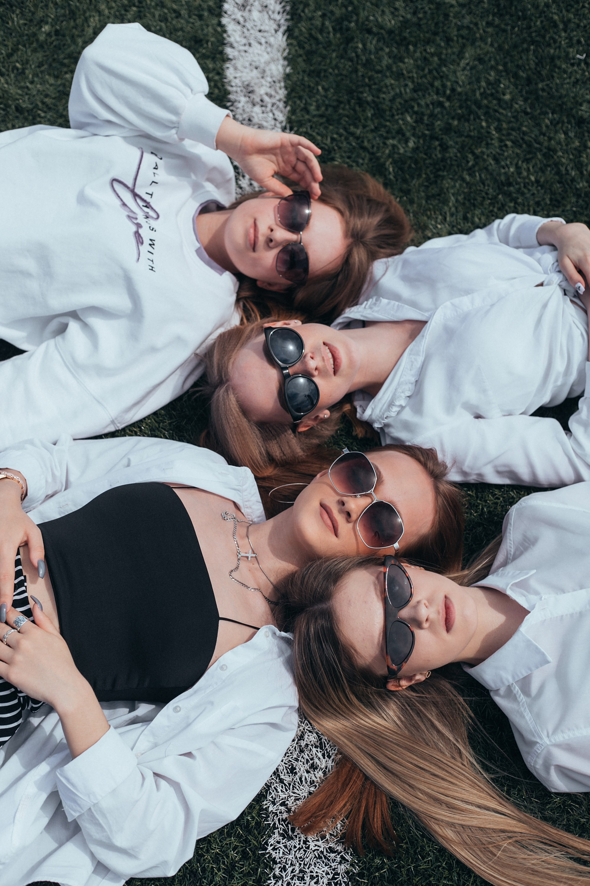 10 класс 21 гимназия. Фотограф Софья Володкина