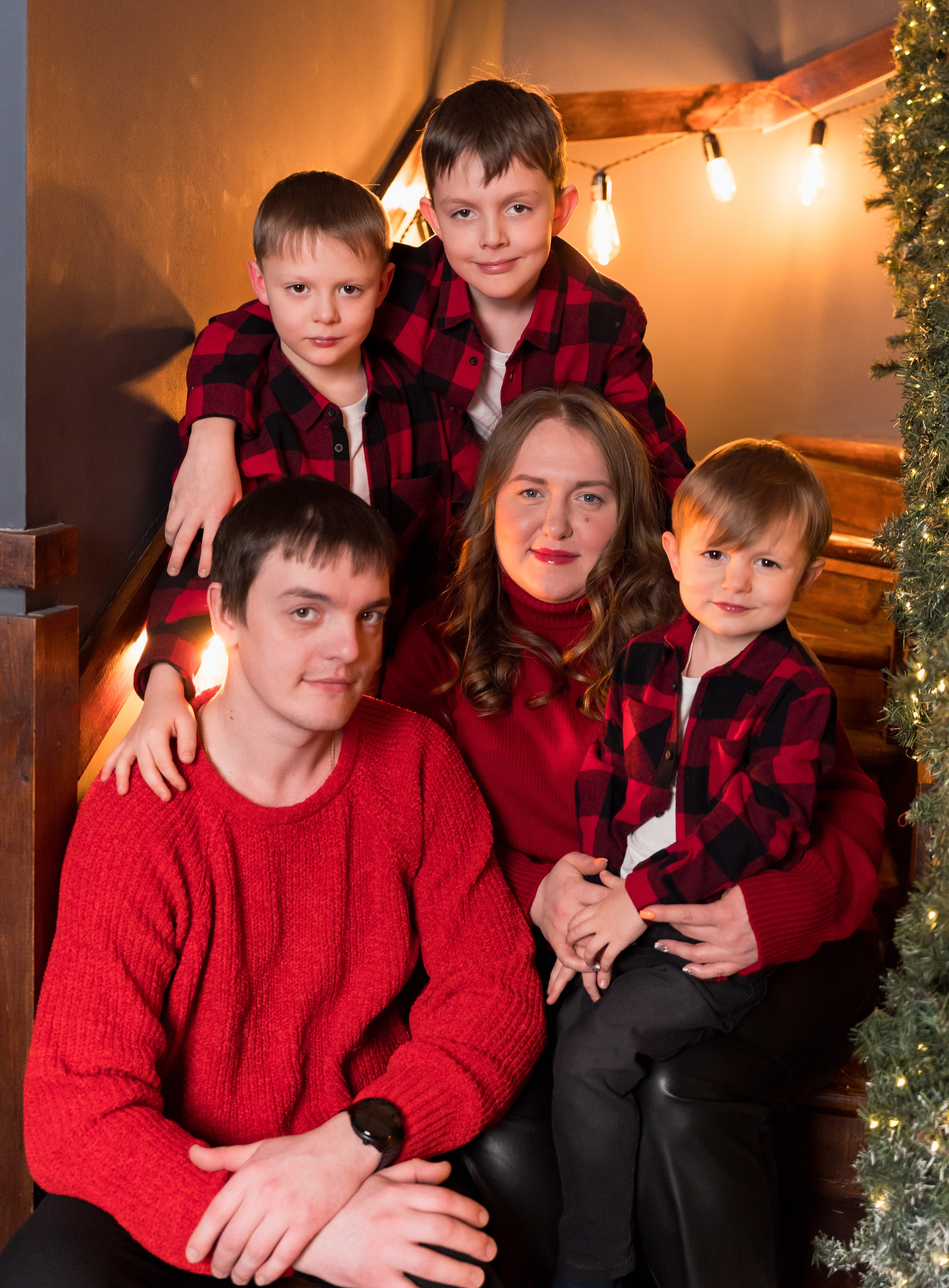 Семейная Новогодняя Фотосессия в Студии Веранда. Свадебный и семейный фотограф в Омске Белозерова Александра