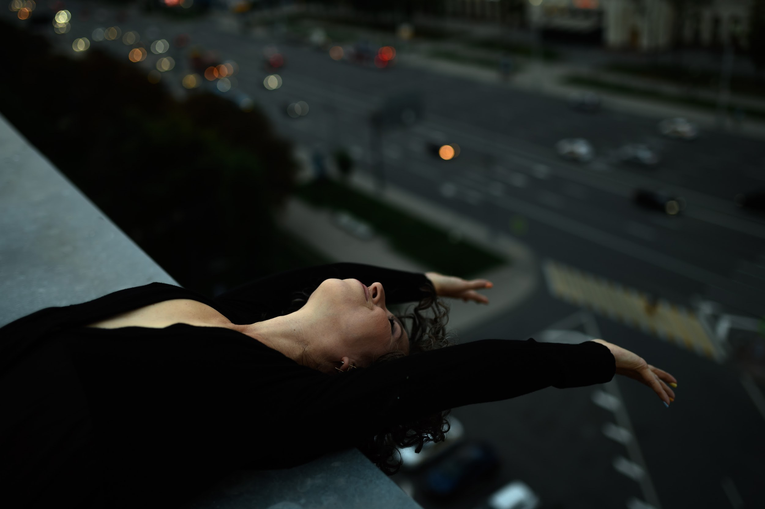 Оксана. Крыша. Фотограф Марина Росси