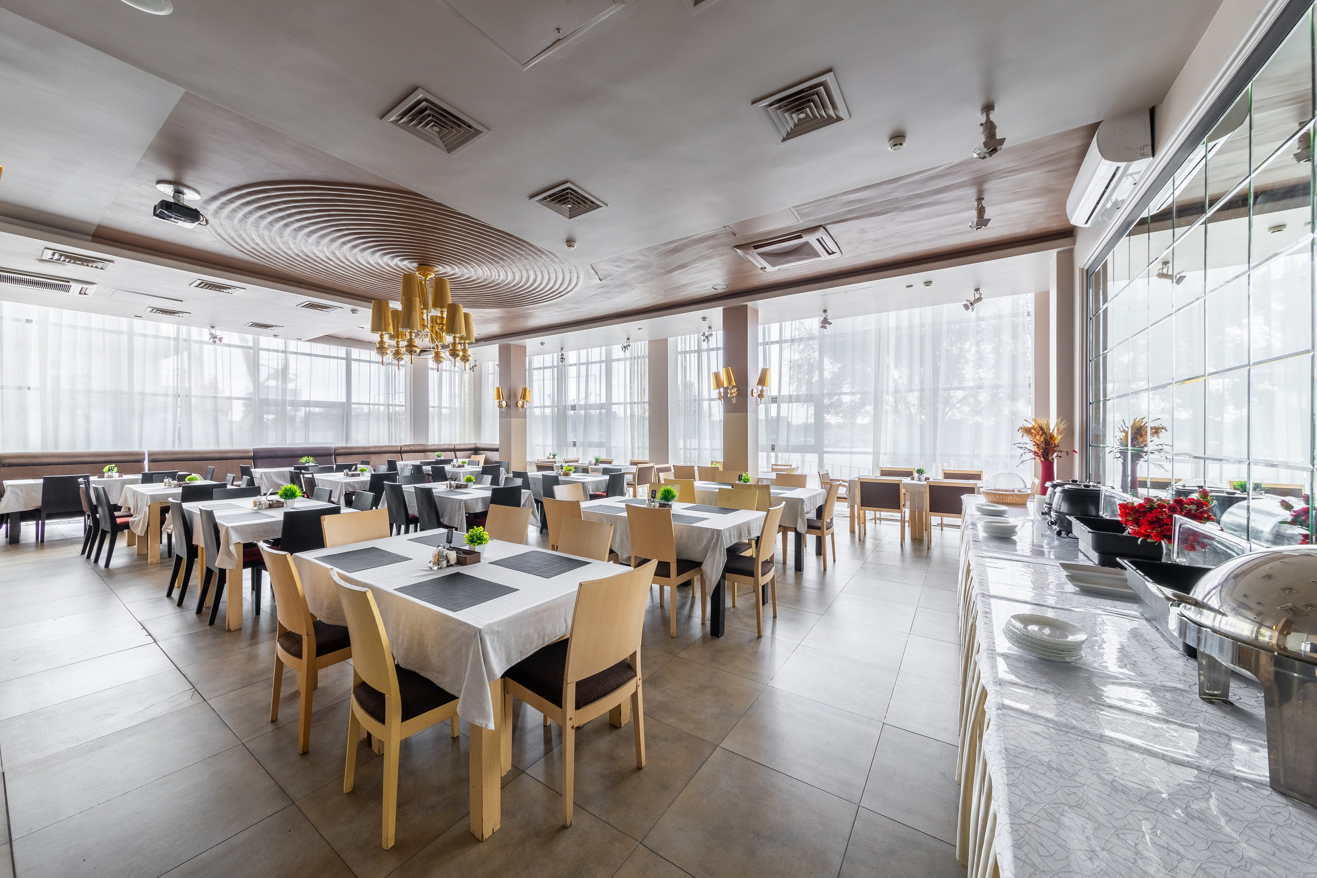 Отель «Золотой Затон» г. Астрахань. Интерьерный фотограф Рафаэль