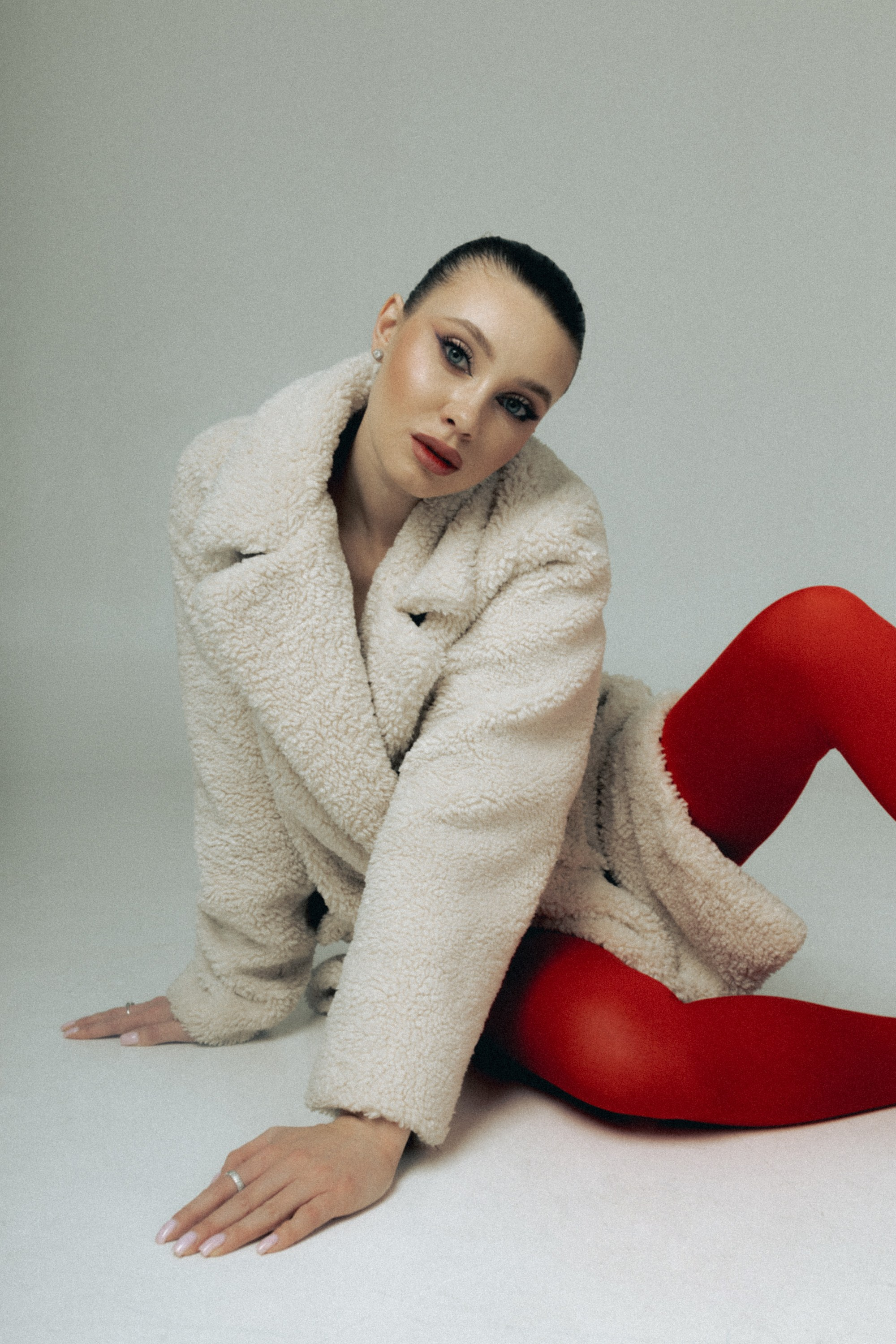 Red. Fashion-фотограф Желеуов Дулат