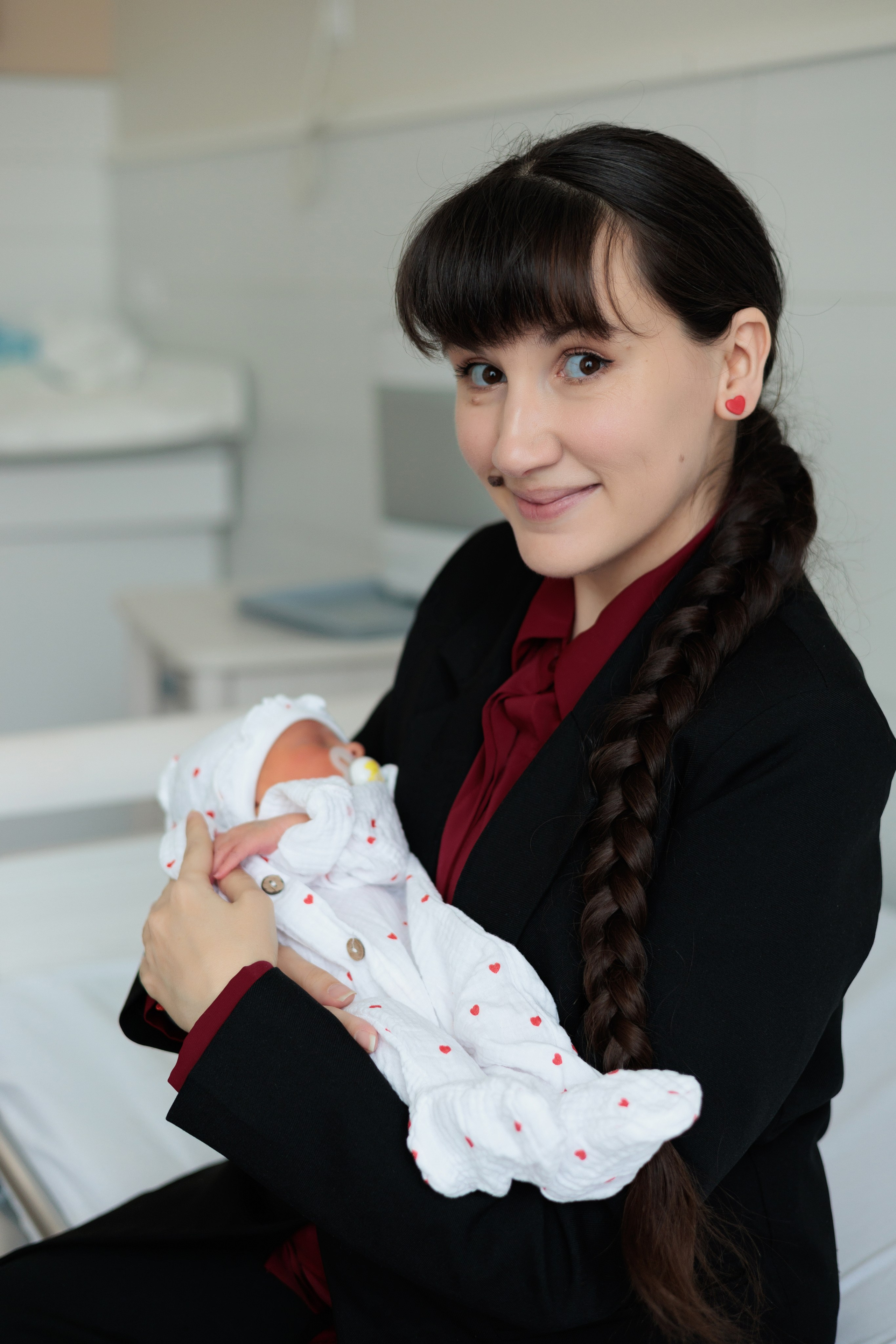 Выписка Анюты. Фотограф на выписку из роддома в Санкт-Петербурге