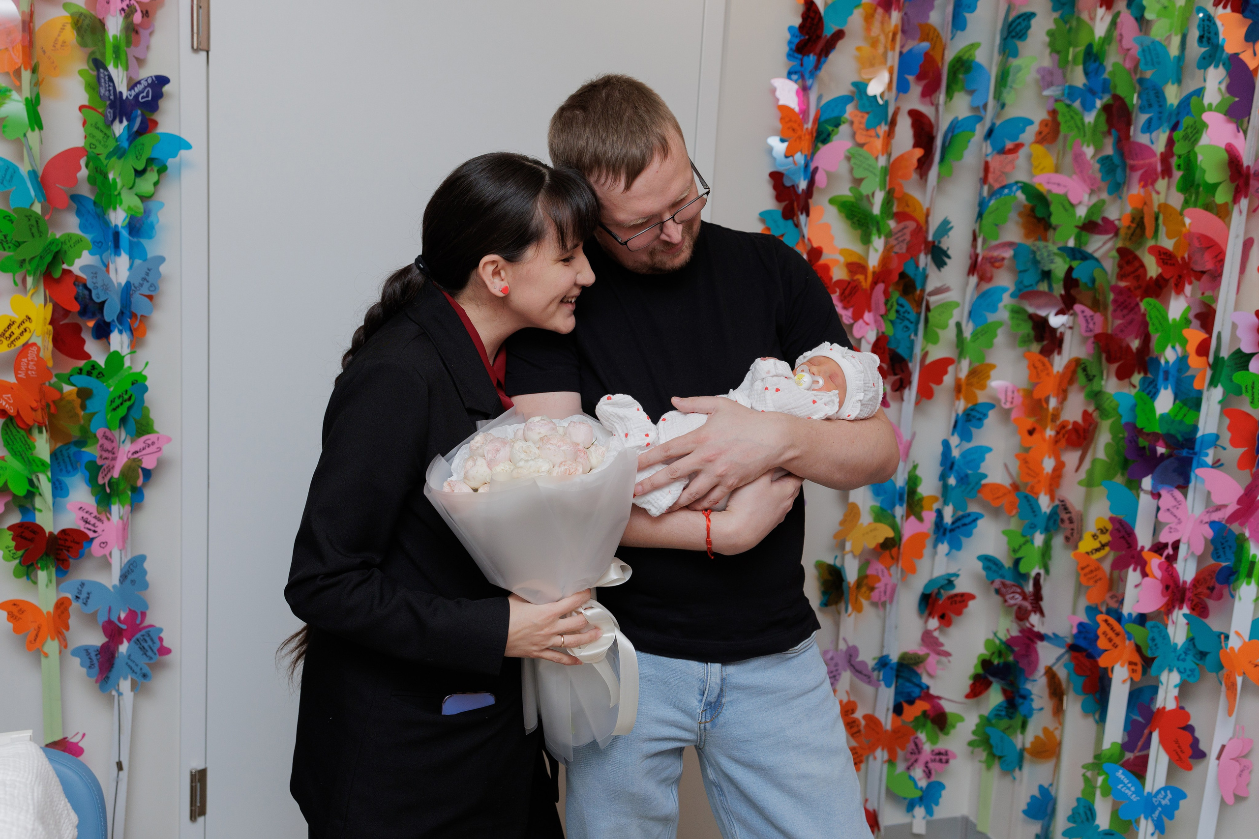 Выписка Анюты. Фотограф на выписку из роддома в Санкт-Петербурге