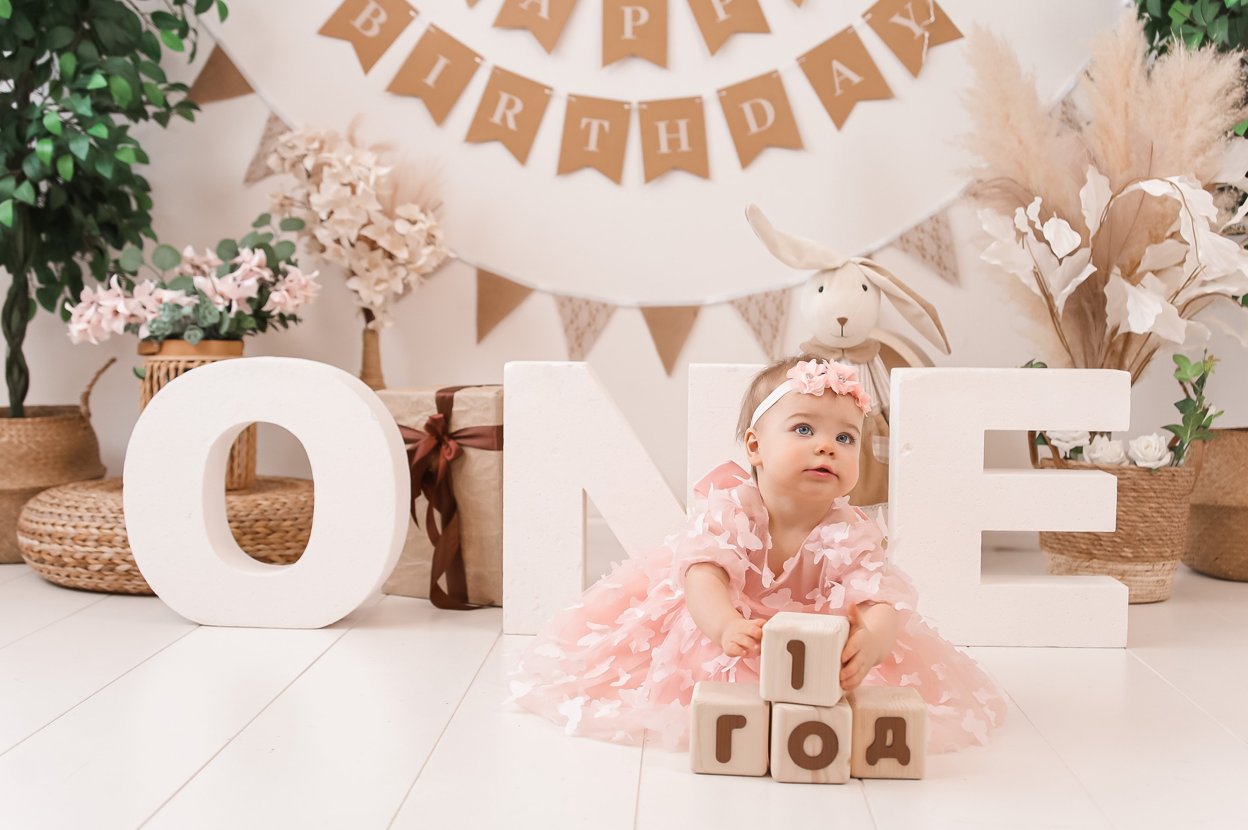 1й Годик Есении. Детский и Семейный фотограф в Санкт-Петербурге. Детская Фотостудия «FAMILY STORY»