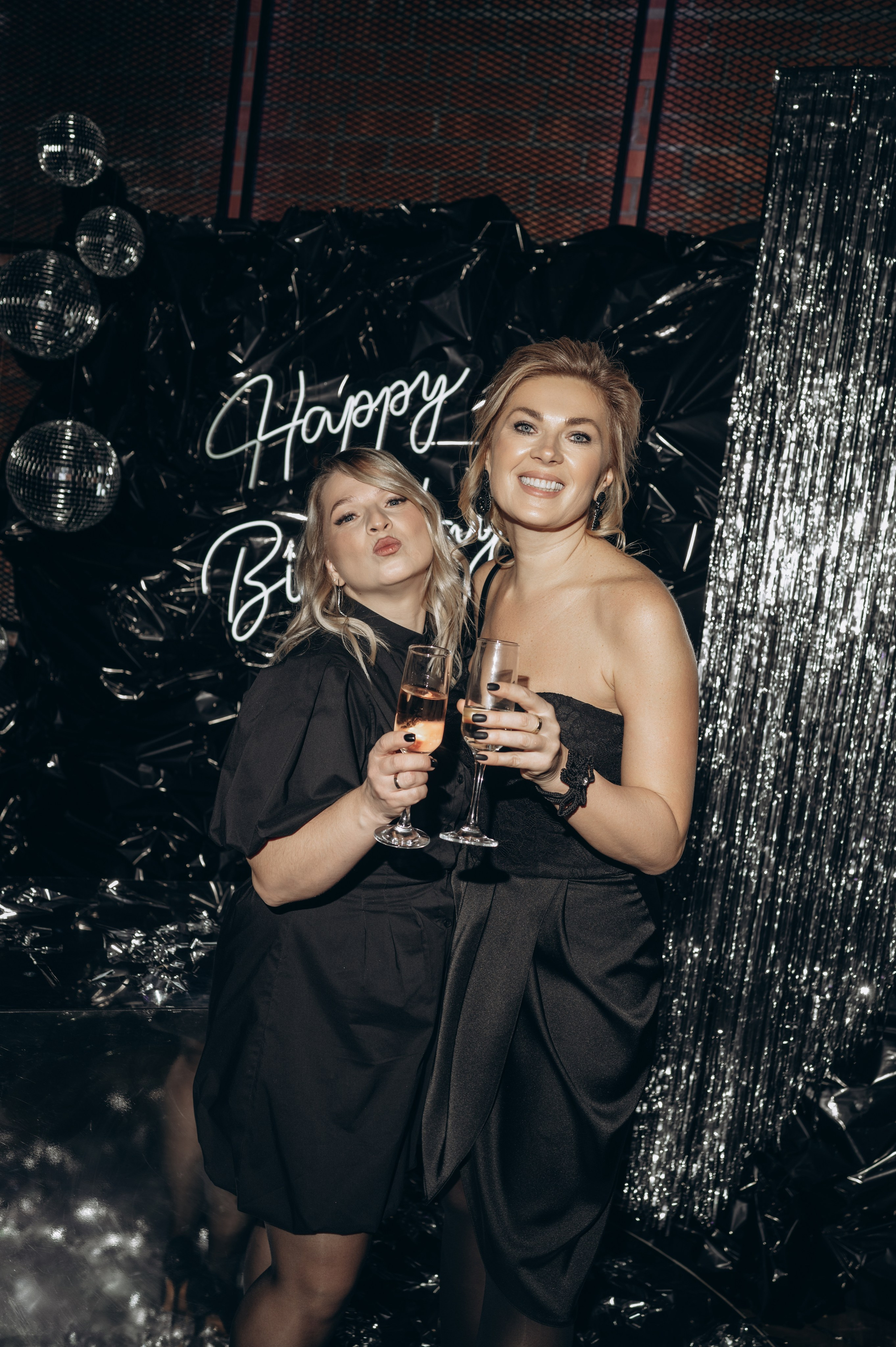 Взрослые. Семейный Фотограф Новосибирск, Школьные фотосессии Новосибирск, школьный фотограф Новосибирск, выпускные альбомы