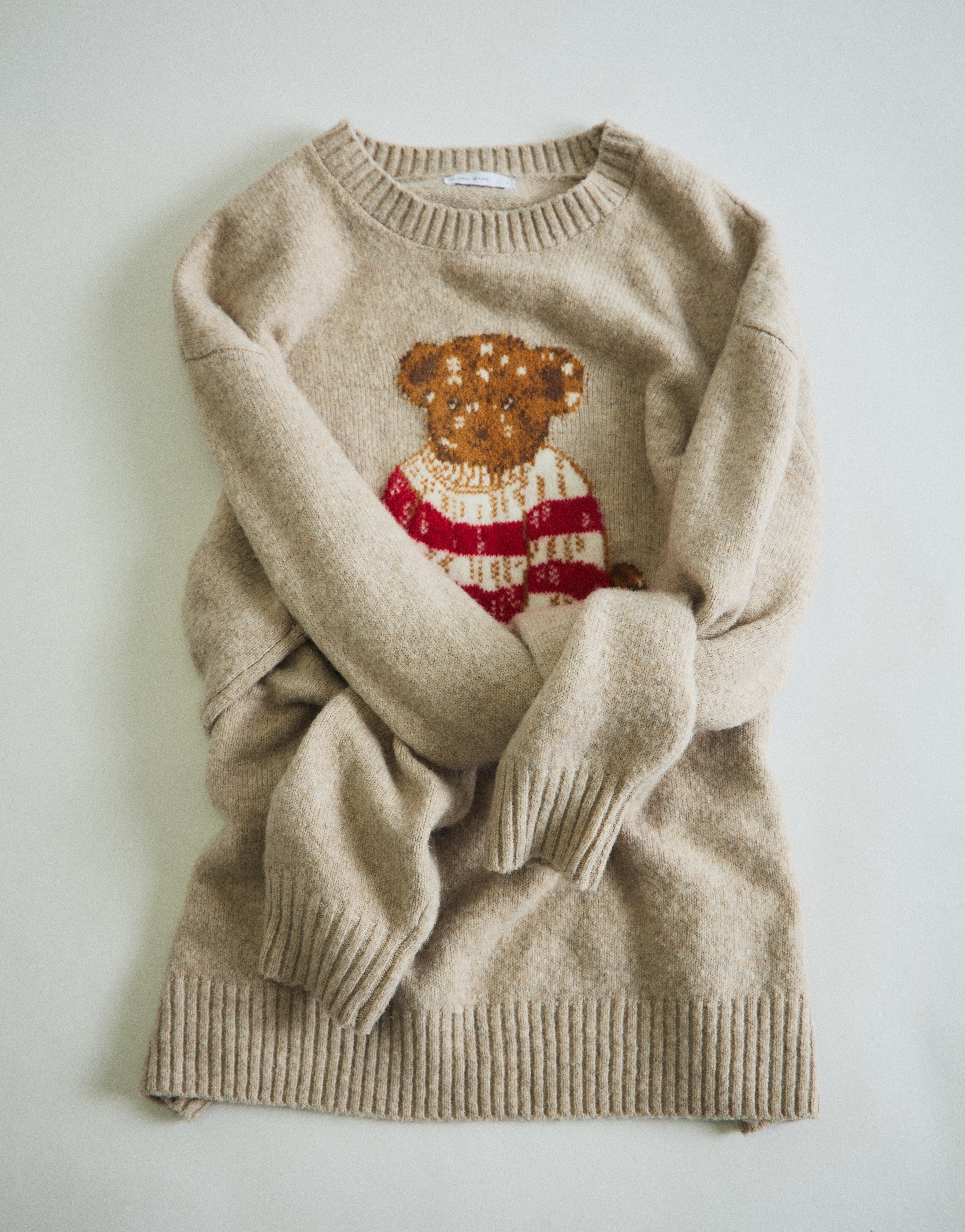 New Year items lookbook. Фотограф для брендов в Москве