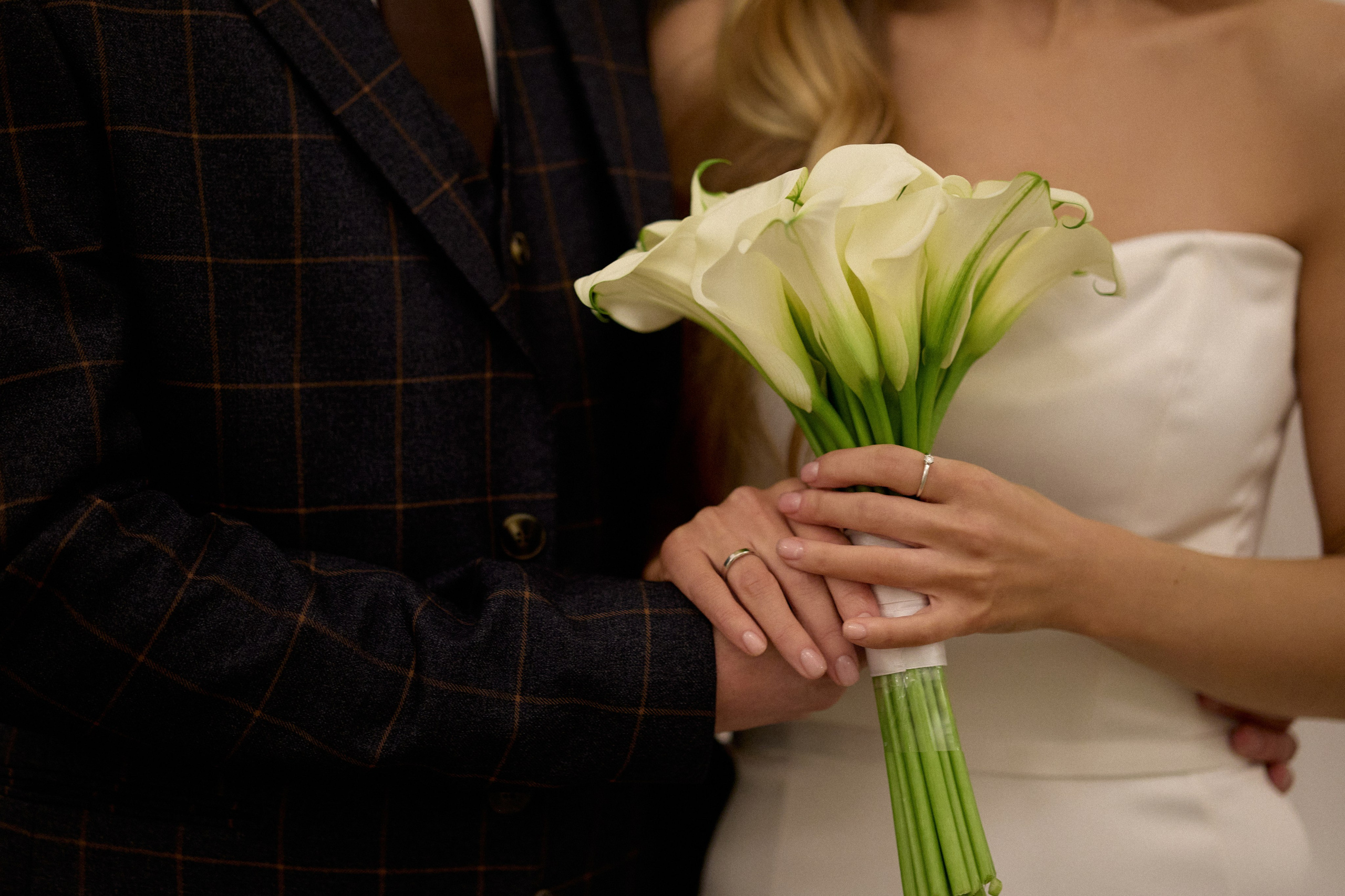 Свадебная фотосессия в Дворце Бракосочетания № 1. Сестры Карабаза. Фотографы и ретушеры в Москве и Санкт-Петербурге