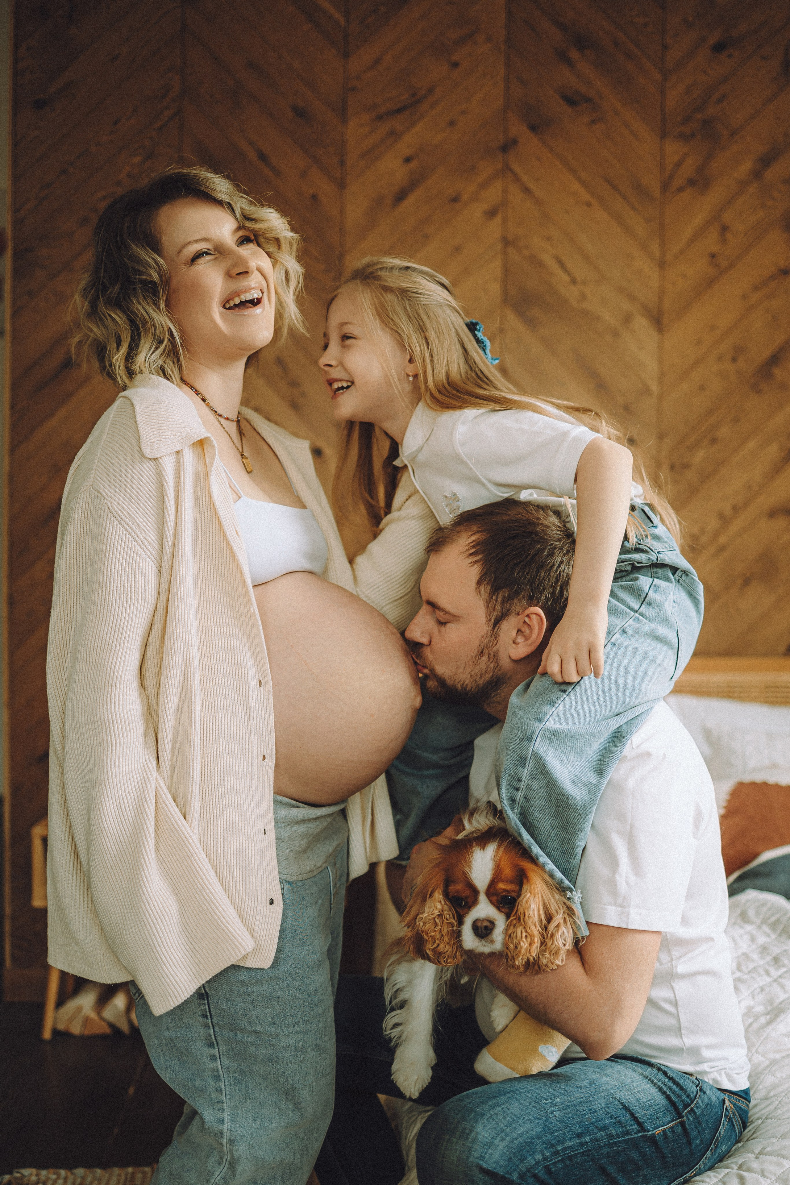 Валя, Вася, Аня и Ириска