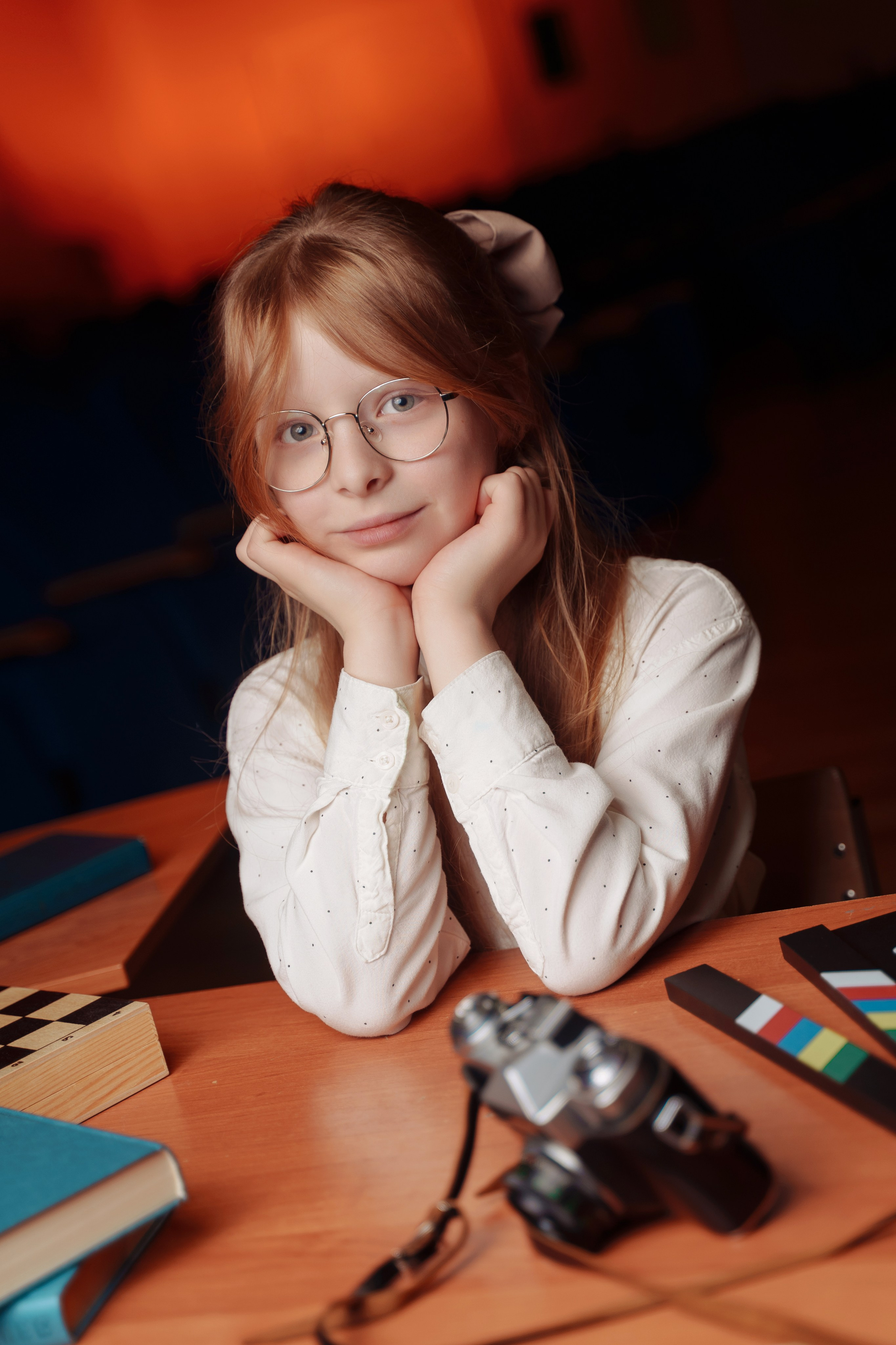 Тверь. Выпускные альбомы «под ключ» в оригинальном, авторском стиле. Фотограф на выпускной. Стильная и классически выдержанная съёмка. Школьные альбомы. Стильно. Современно. Никакого конвейера. Индивидуальный подход. Выпускная фотография. Последний звонок. Фото на выпускной. Школьный фотограф.