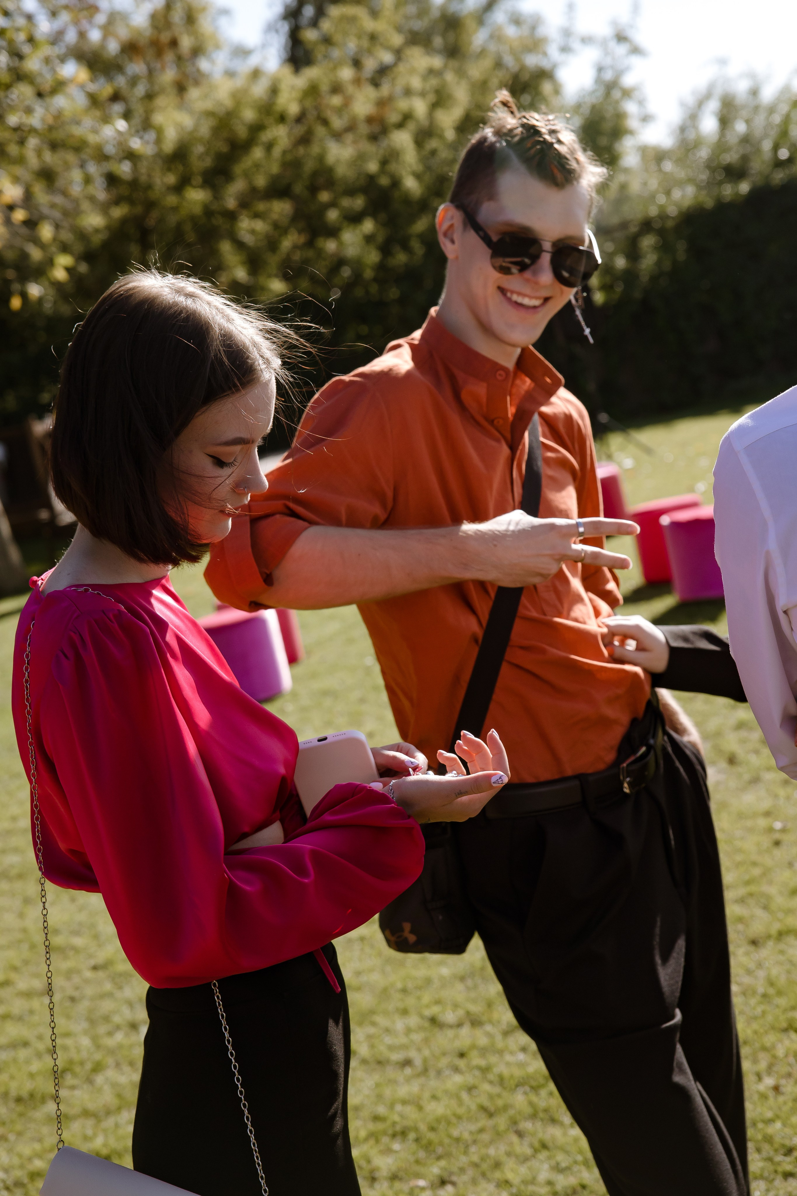 Яркая неоновая свадебная фотосессия в «Нет на карте». Свадебный и семейный фотограф в Самаре и Тольятти | Елена Топанцева