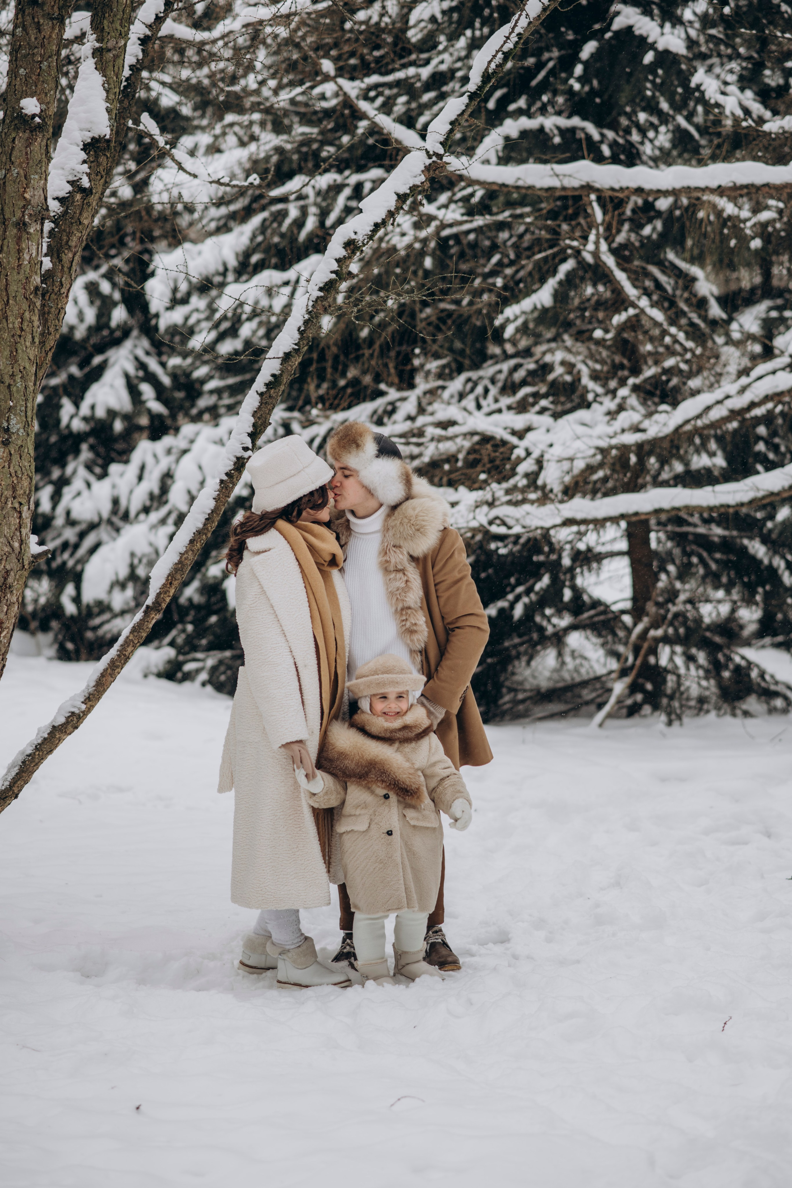 Зимняя фотосессия с Альпаками. Свадебный фотограф в Дмитрове