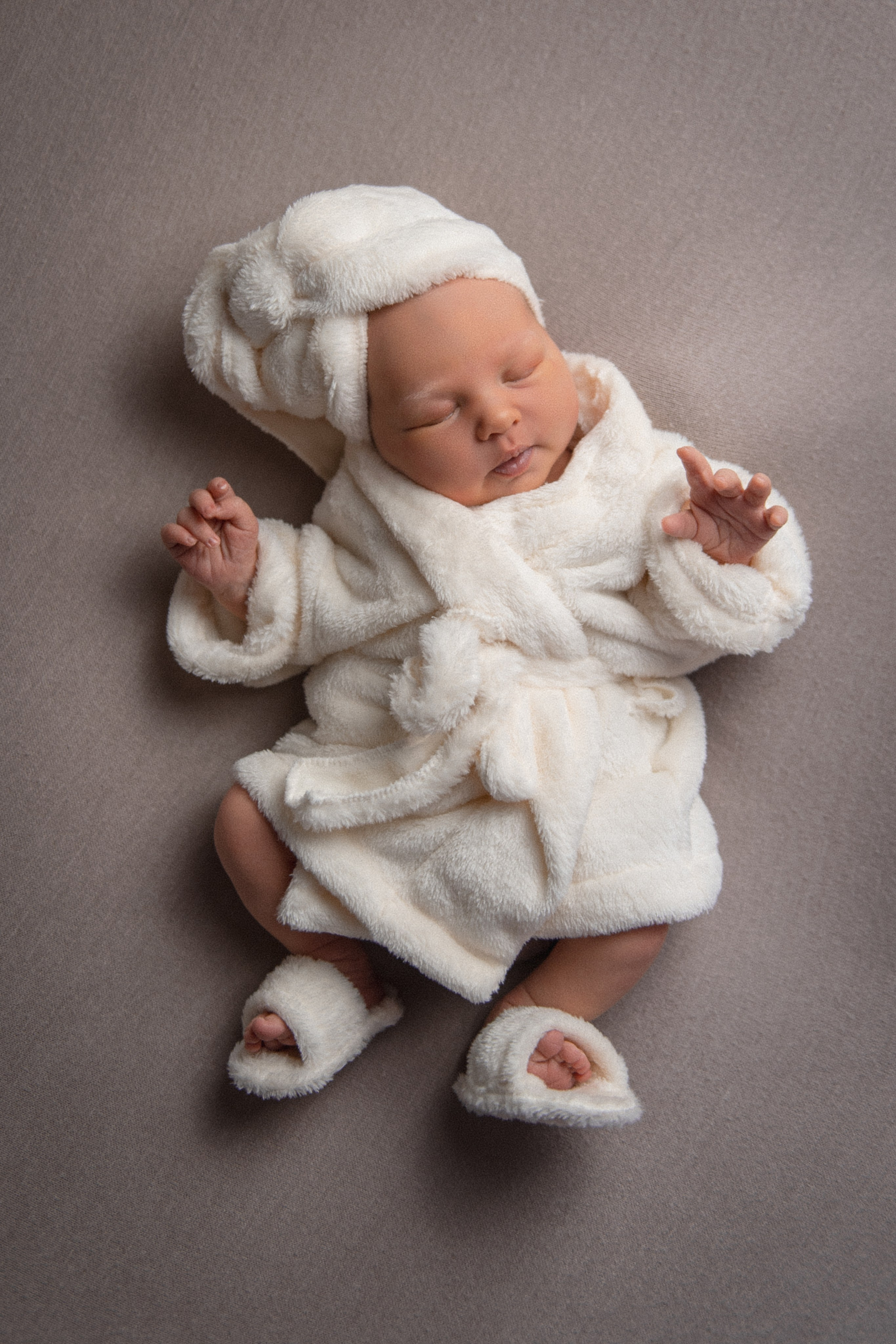 Первые дни. Фотослужба «Малютка» в Наро-Фоминском перинатальном центре — сохраняем главные мгновения семьи и создаём премиальные фотокниги