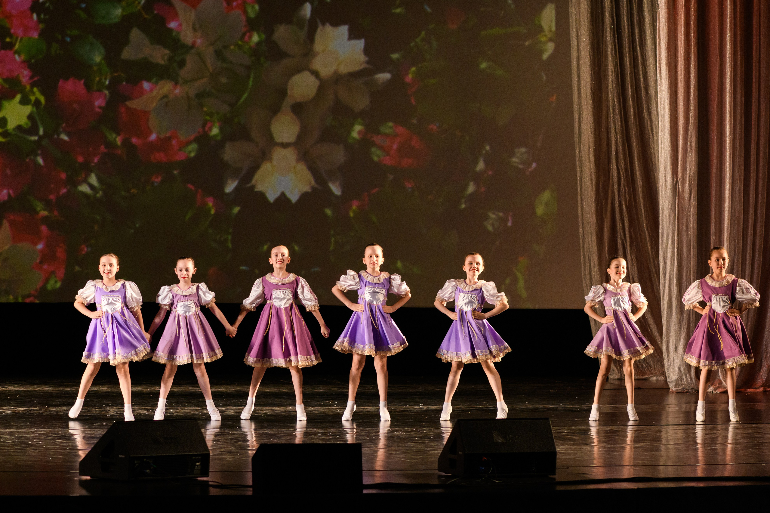 23 апреля, часть 2, БКЗ Октябрьский, г. Санкт-Петербург. Золотое яблочко