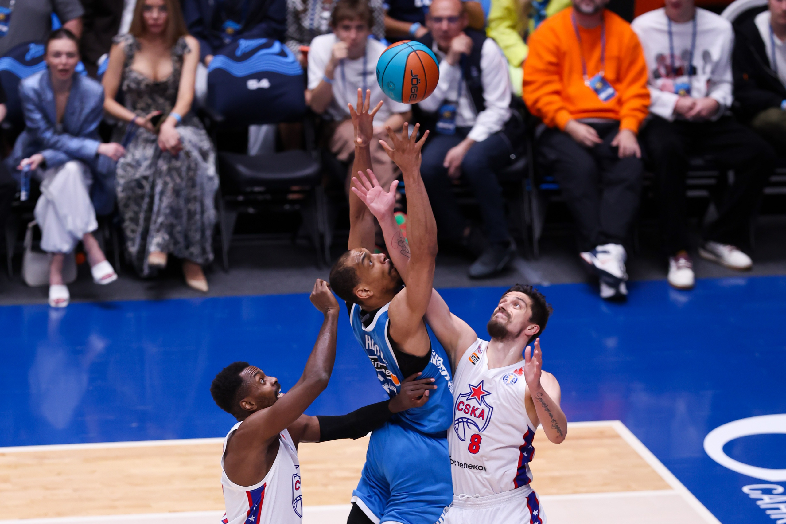 БК «Зенит» — ПБК «ЦСКА» финал ЕЛ ВТБ 5 игра 06.06.2025. Спортивный и репортажный фотограф Антон Тереханов