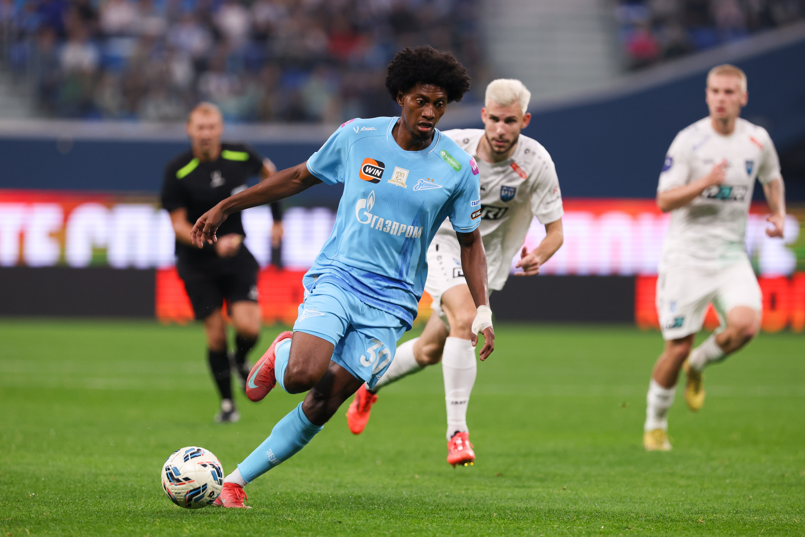 ФК «Зенит» — ФК «Пари НН» 30.08.2025. Спортивный и репортажный фотограф Антон Тереханов