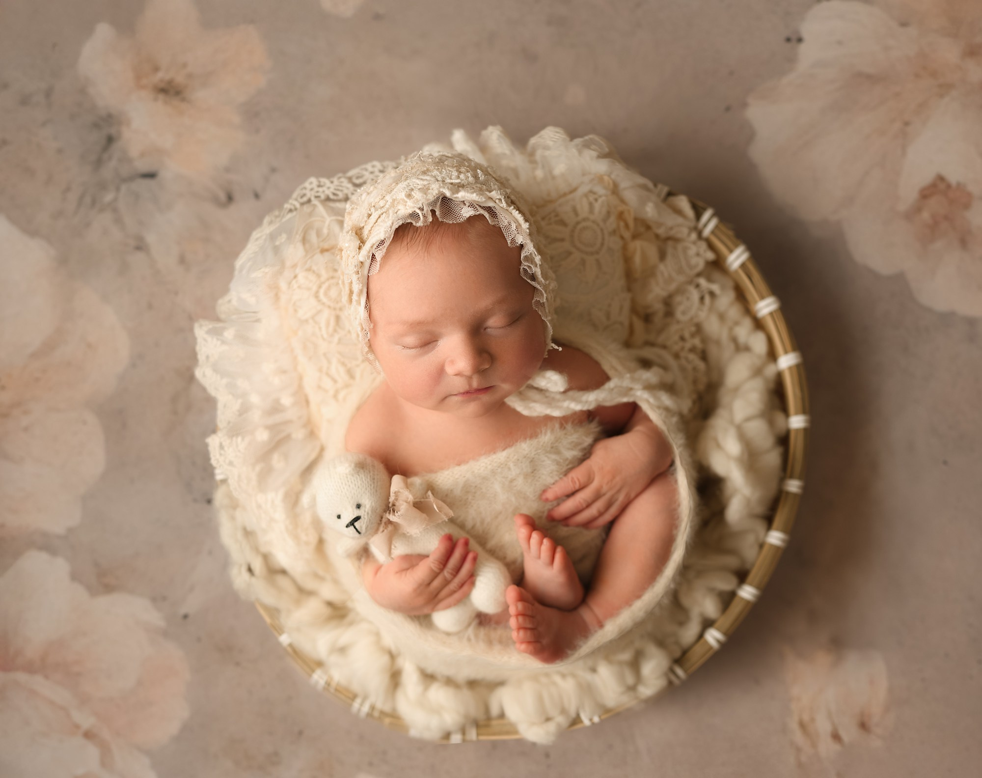 Newborn. Фотограф новорождённых в Казани Нейля Гильмутдинова ньюборн