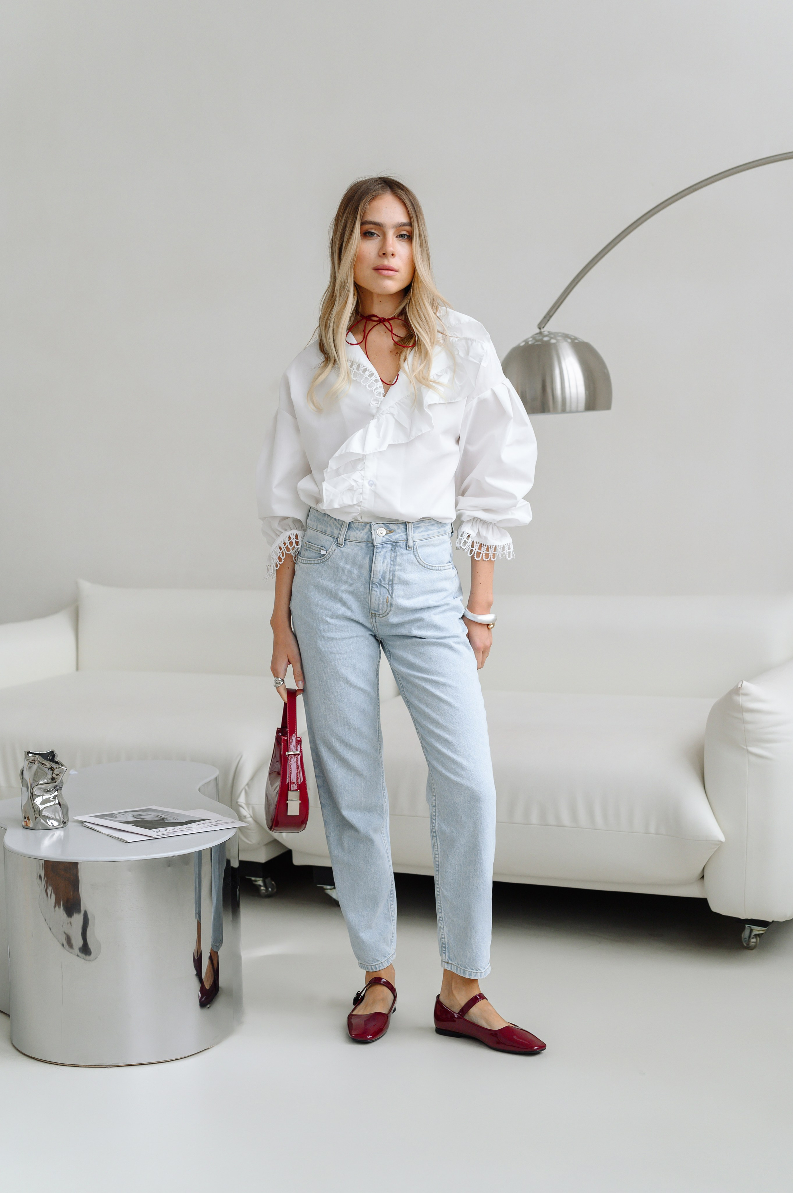 Съемка обуви для маркетплейсов (Wildberries, Ozon, Яндекс.Маркет). Фотограф товаров для соцсетей - инстаграм, вконтакте. Контент-фотограф в Москве Хныкина Лена