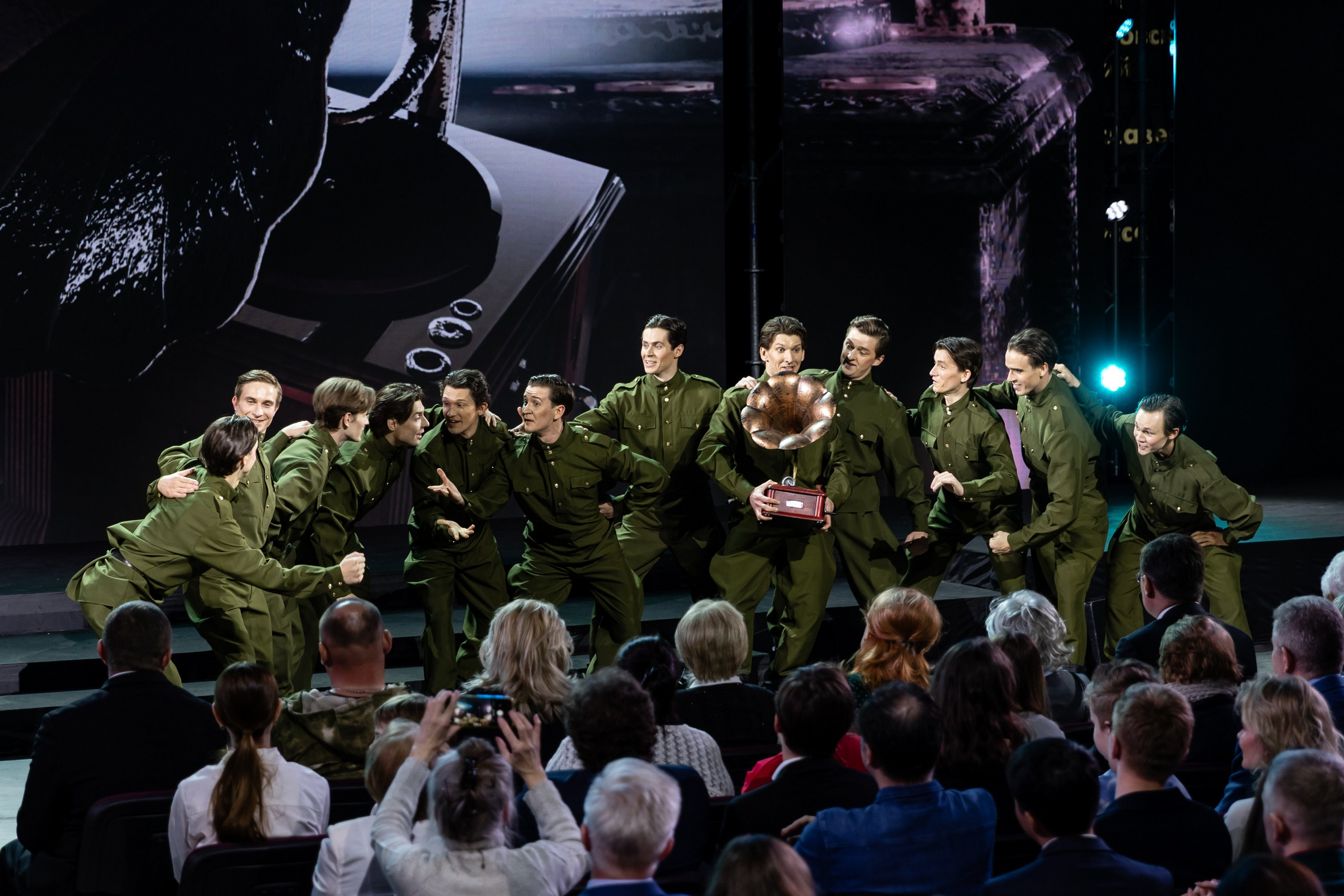 Энергия великой победы 80 лет. Свадебный фотограф Москва