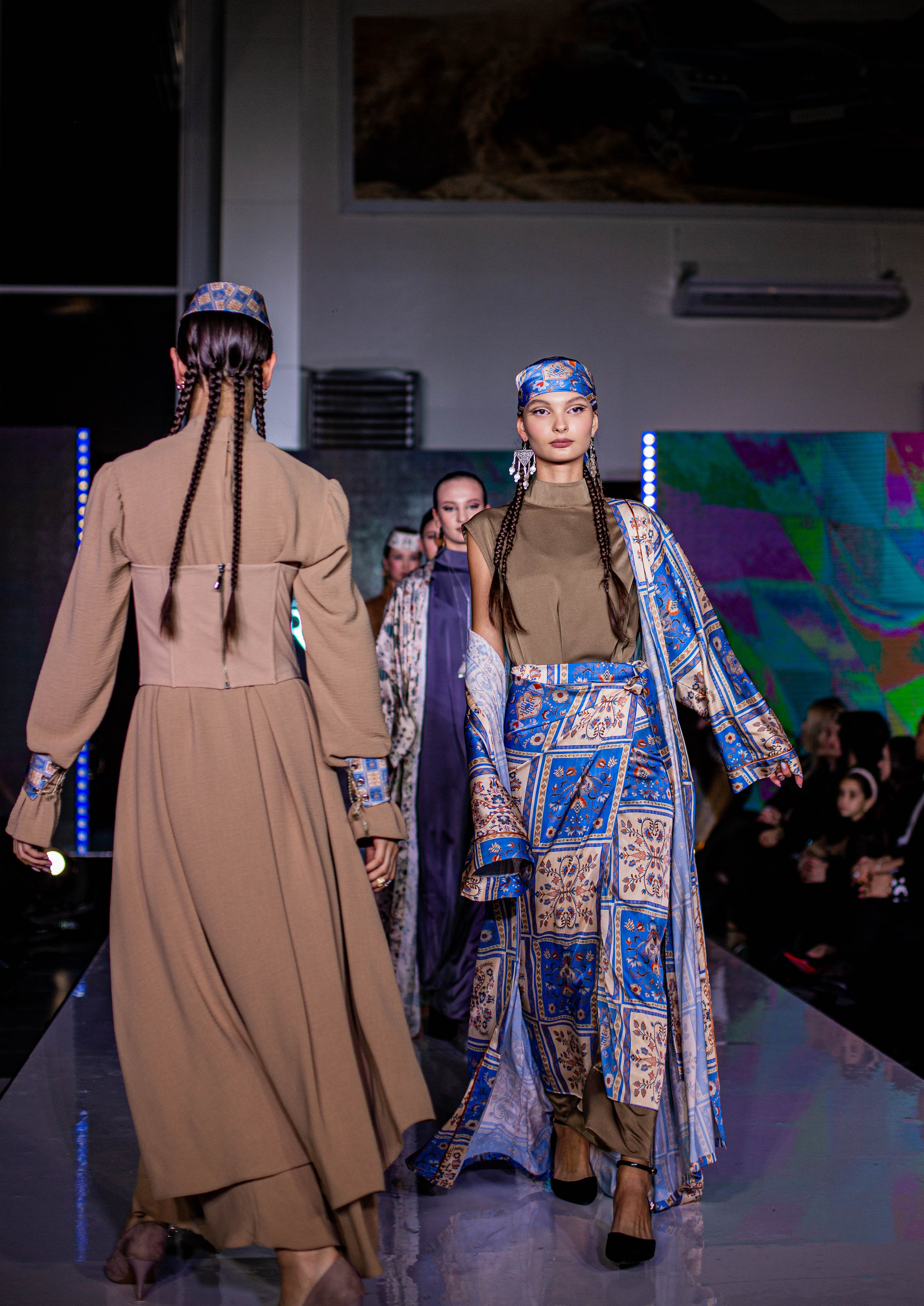 Crimean Tatar fashion show «Urba fashion day». Beye Shevkiyeva Photography