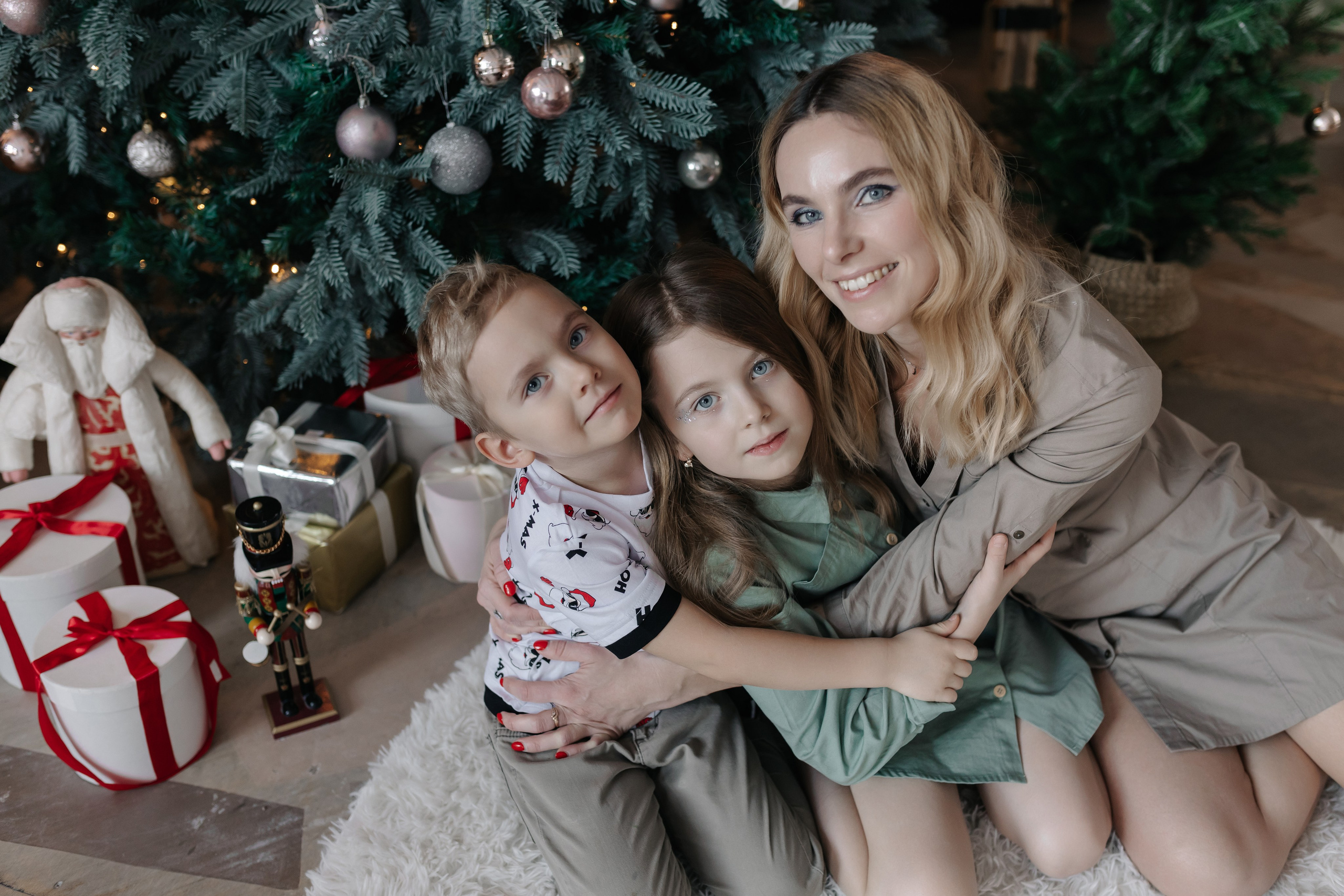 Семейная фотосессия. Семейный фотограф Екатеринбург. Новогодние семейные фотосессии.
