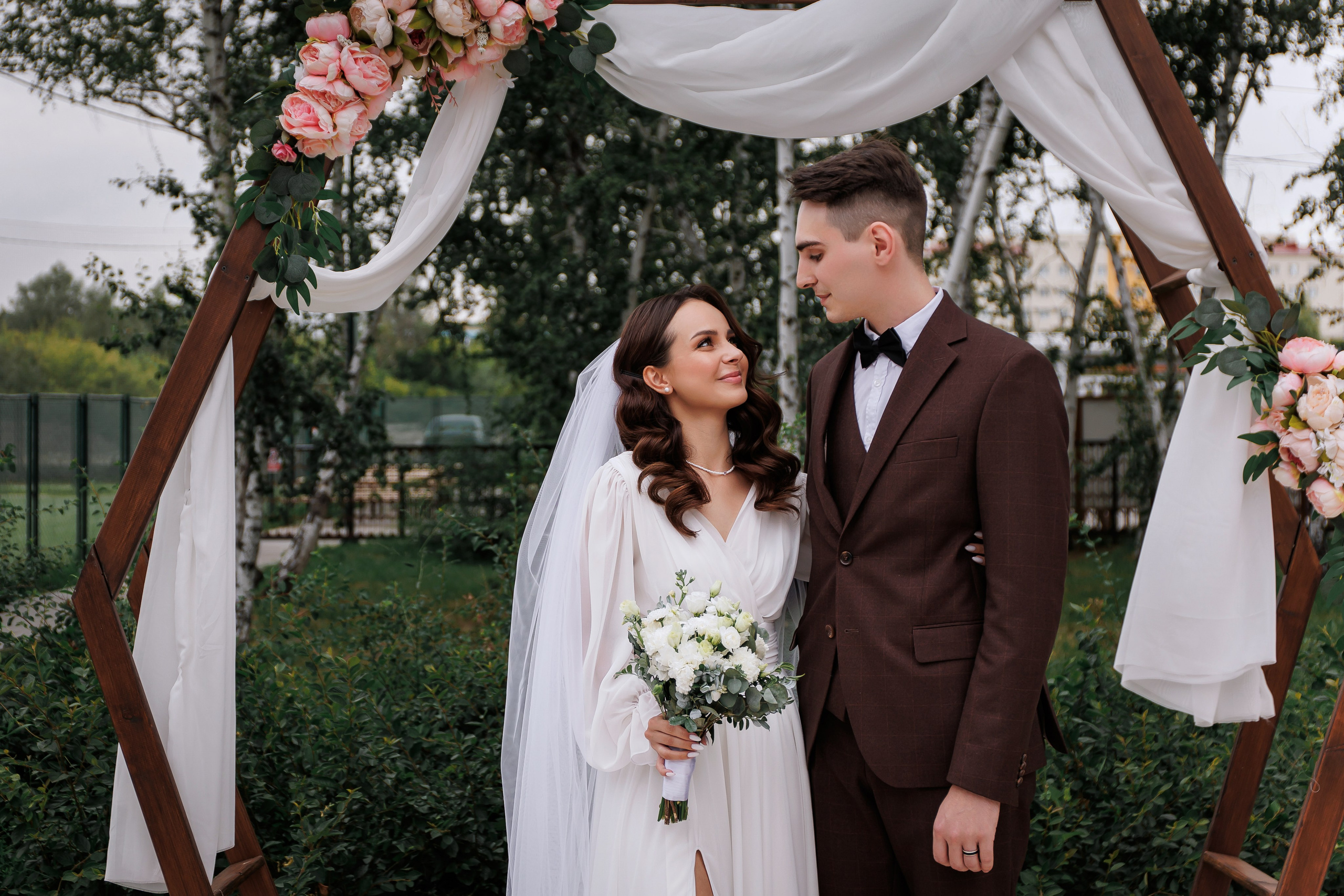 Екатерина и Денис. Свадебный фотограф в Омске Яна Савина