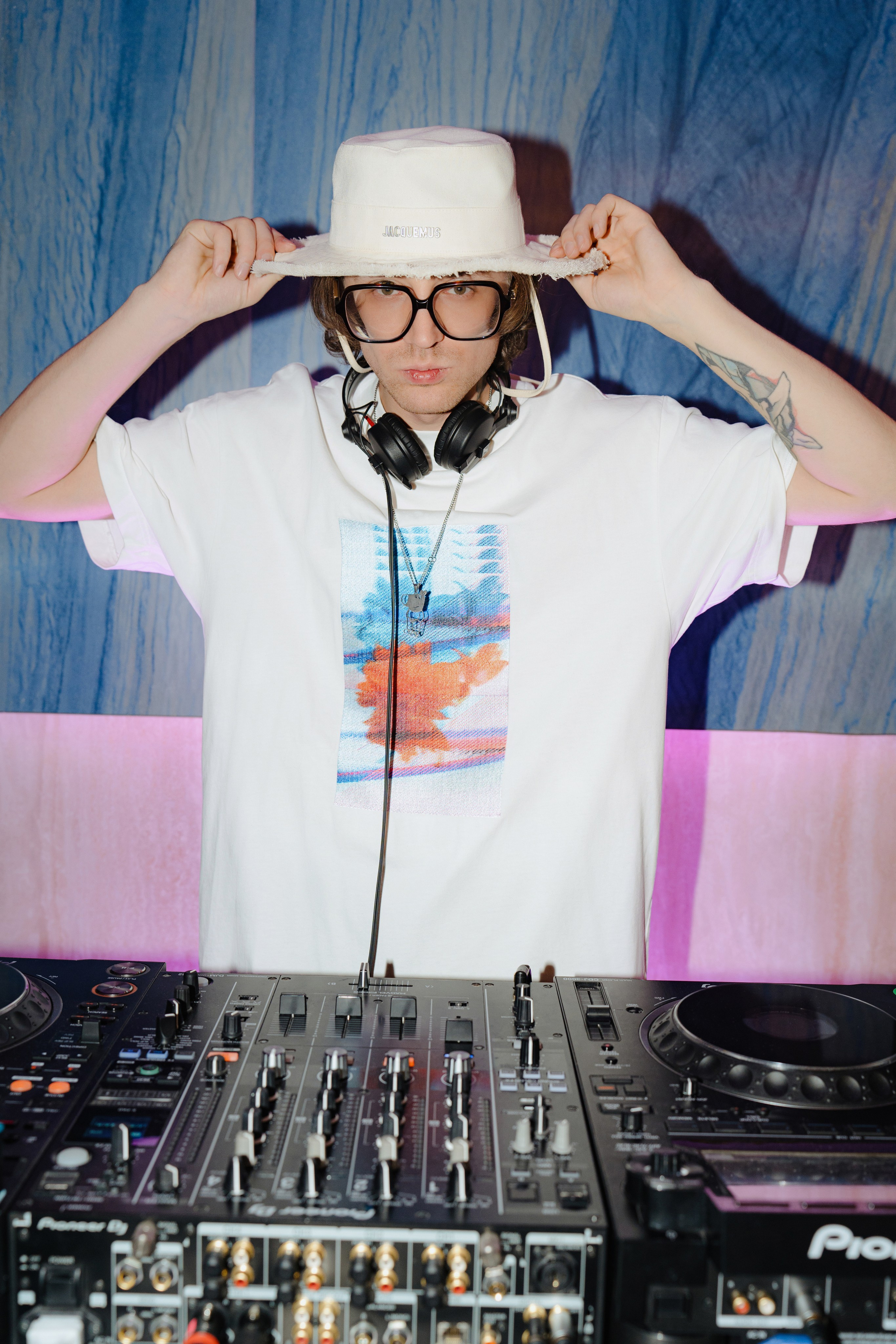 12 февраля (BENUAR Pool Party). BENUAR Restaurant