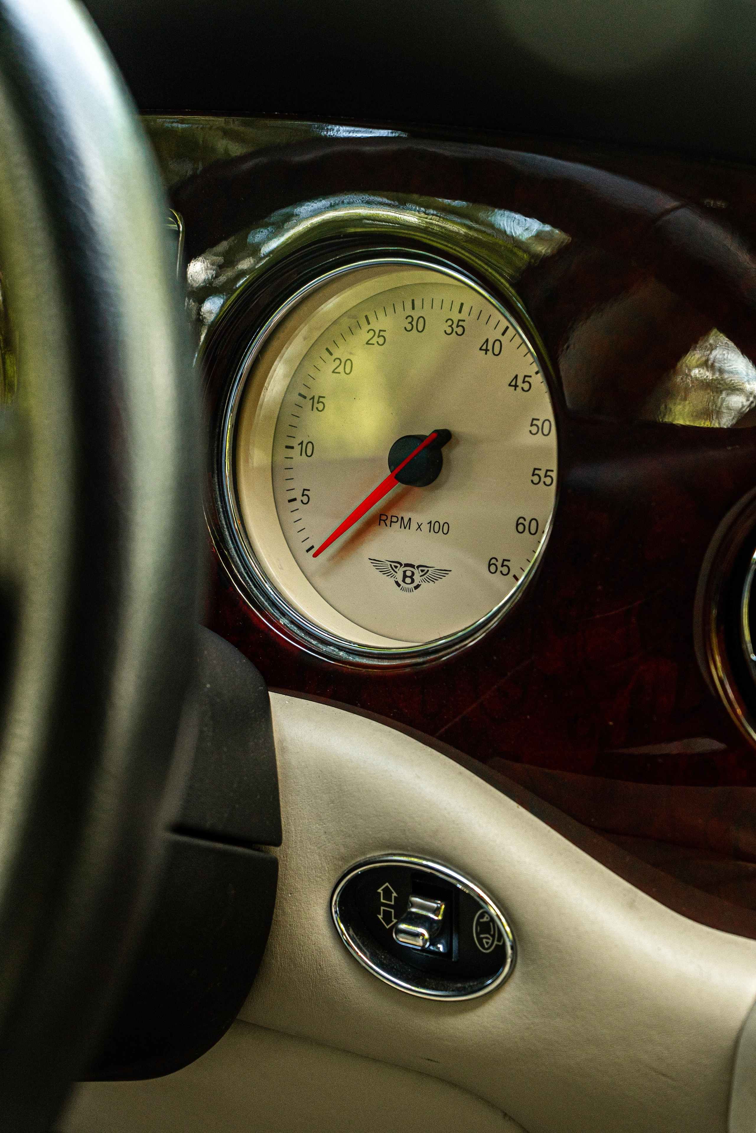 Фотосъемка Bentley , Rolls-Royce , Range Rover в Москве. Жуков Илья  свадебный фотограф в Москве