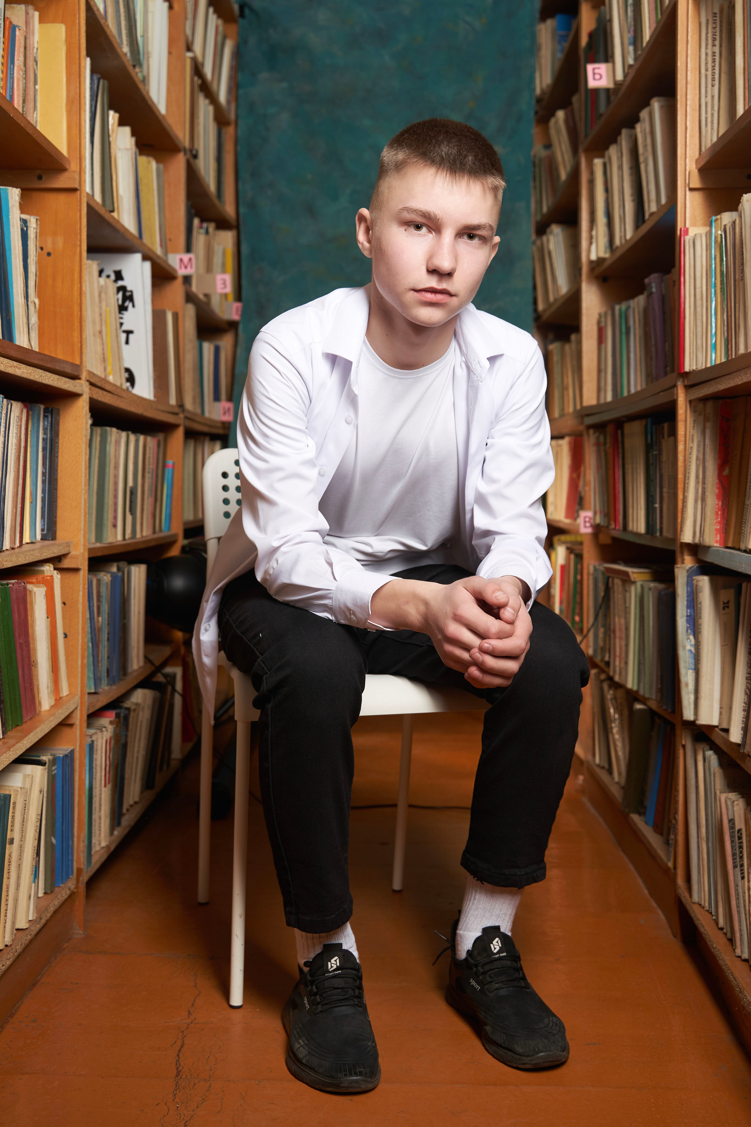 Фотографии для выпускных альбомов. Фотостудия Арт-квартира Свобода в г. Ульяновске