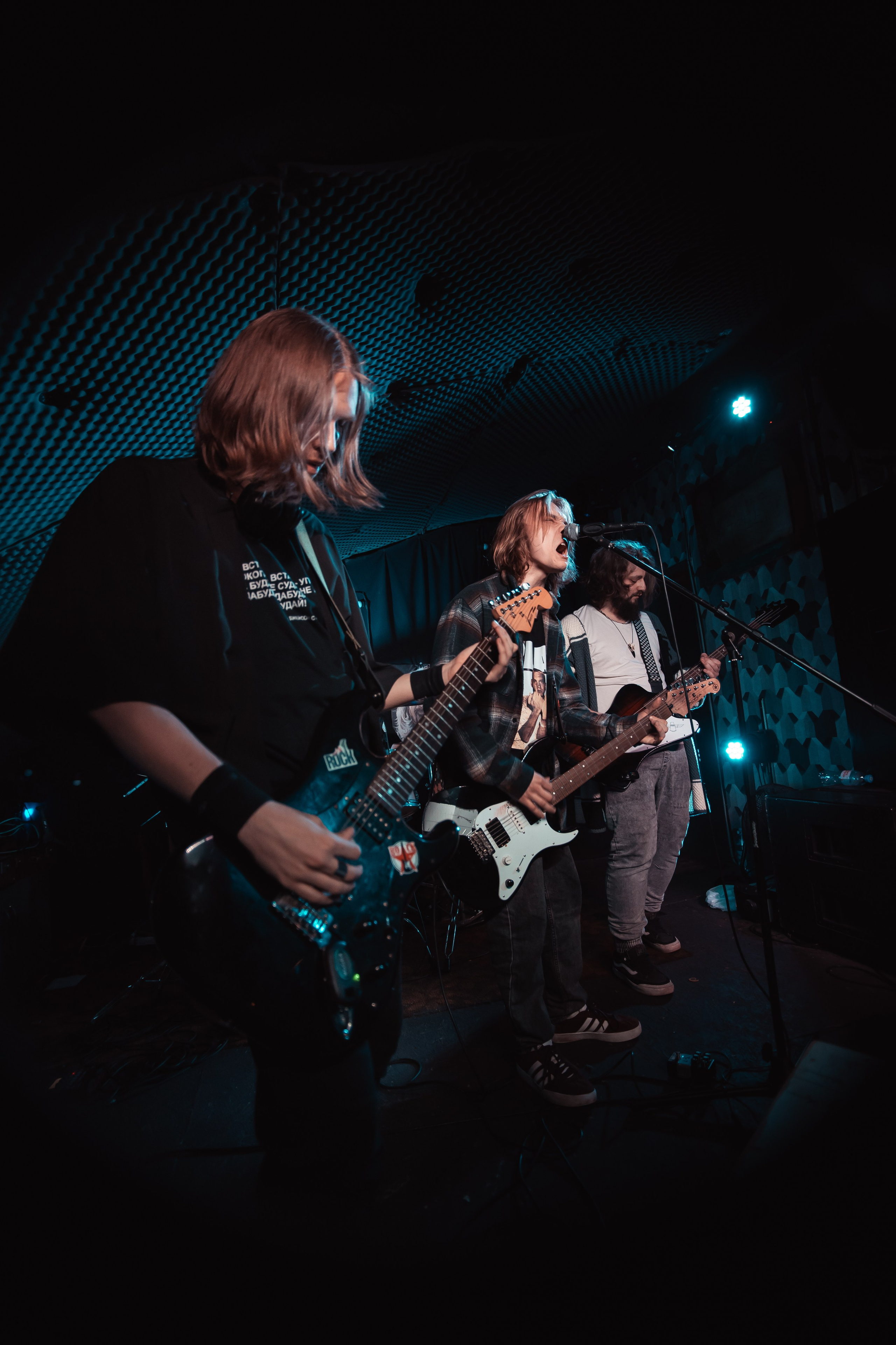 Wrong side. Бар «Дело не в тебе», Красноярск, 20.04.2025. Фотограф Регина Крикунова г. Красноярск