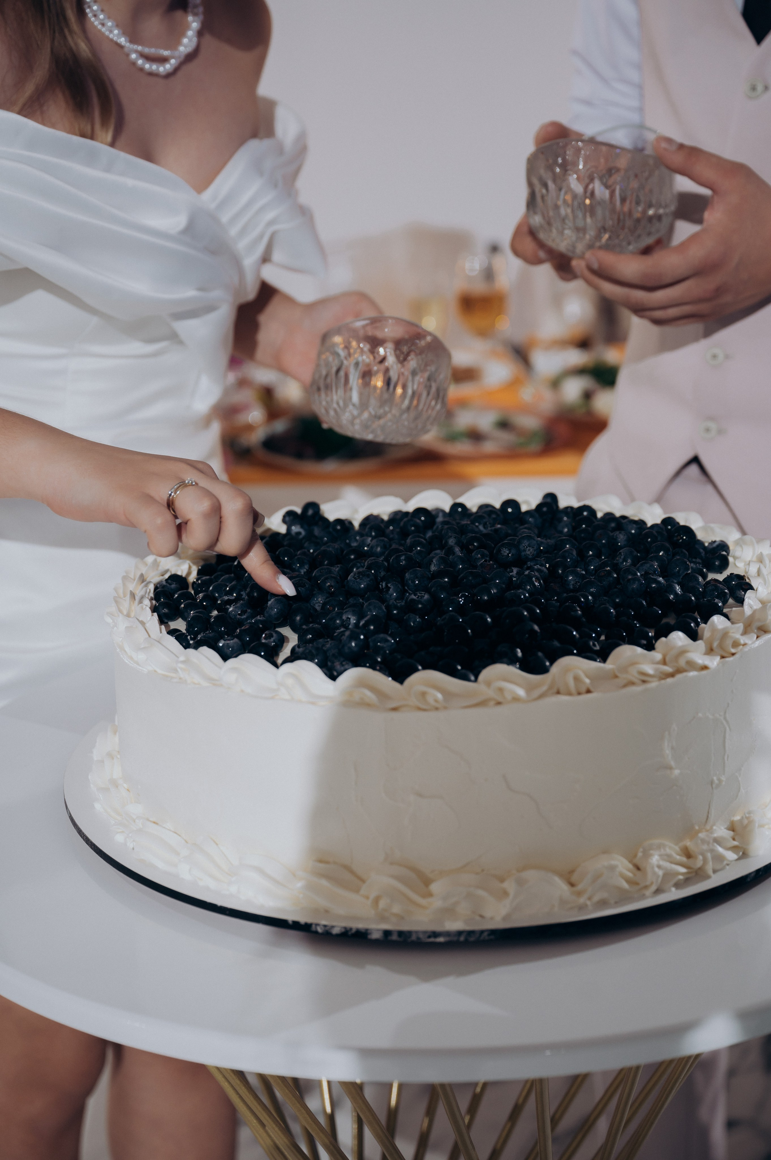 Дождь, Гребнево, любовь. Свадебный и семейный фотограф Виктория Носачёва. Щелково, Москва и МО