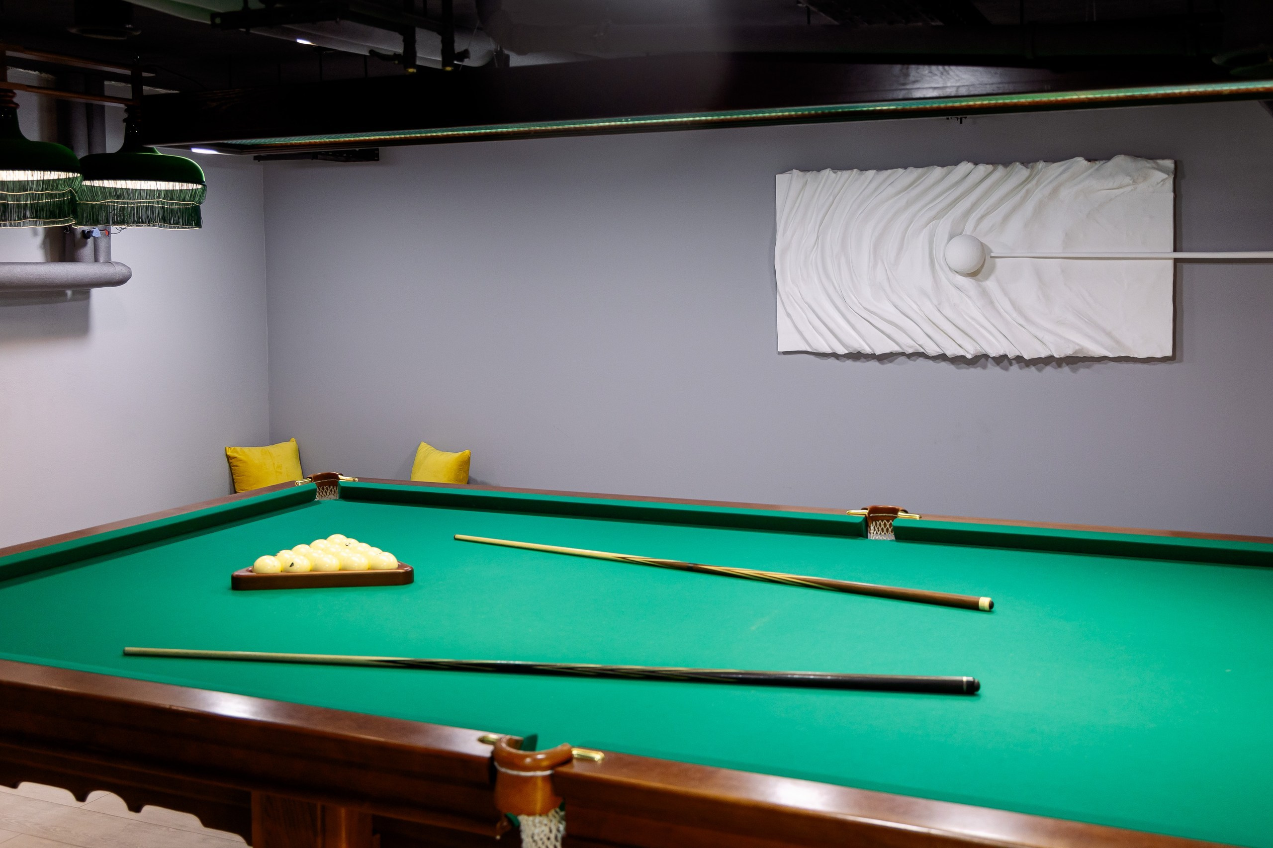 Бильярдная интерьер