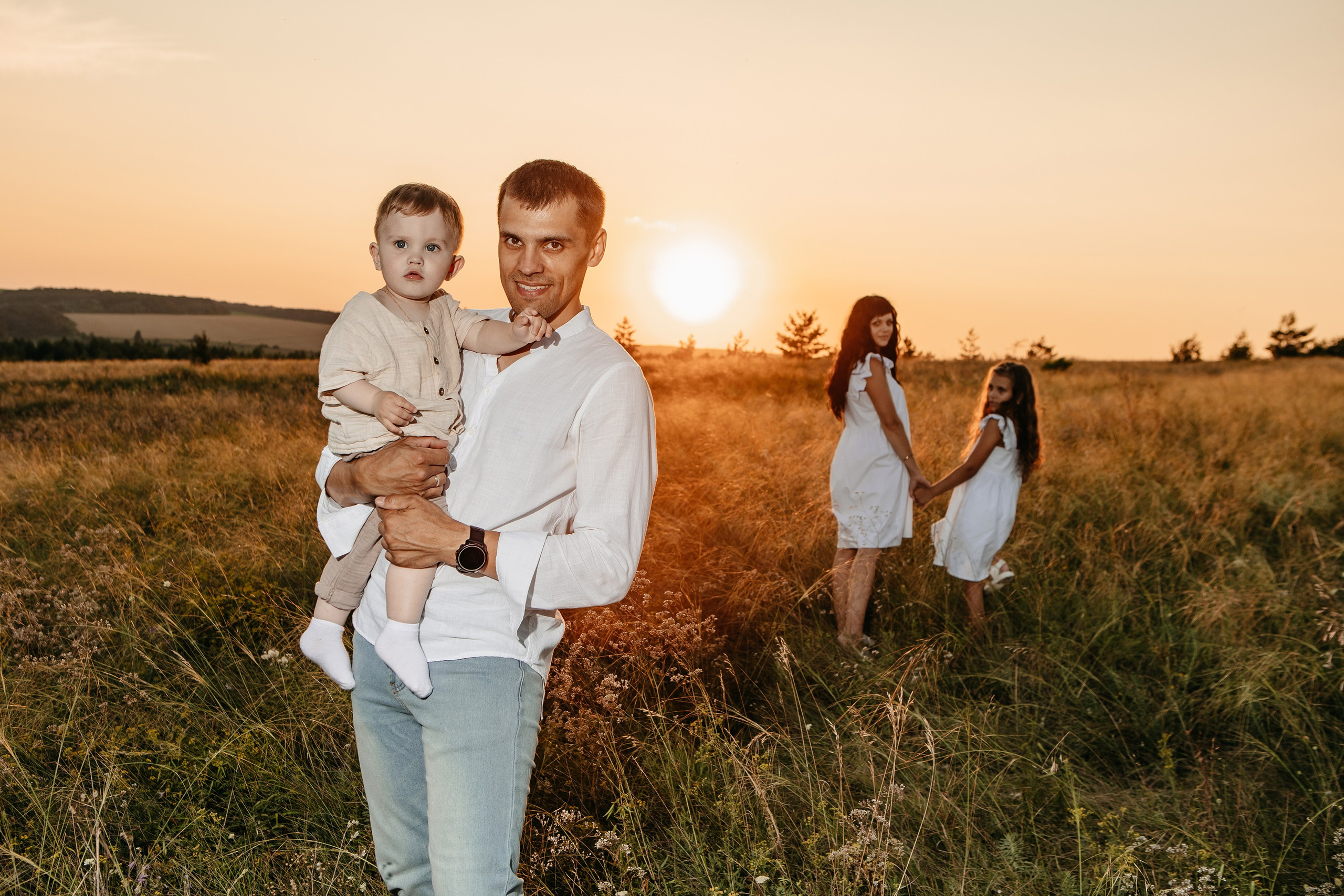 Семья Александра и Кристины. Свадебный фотограф в Алексеевке Сергей Коротенко
