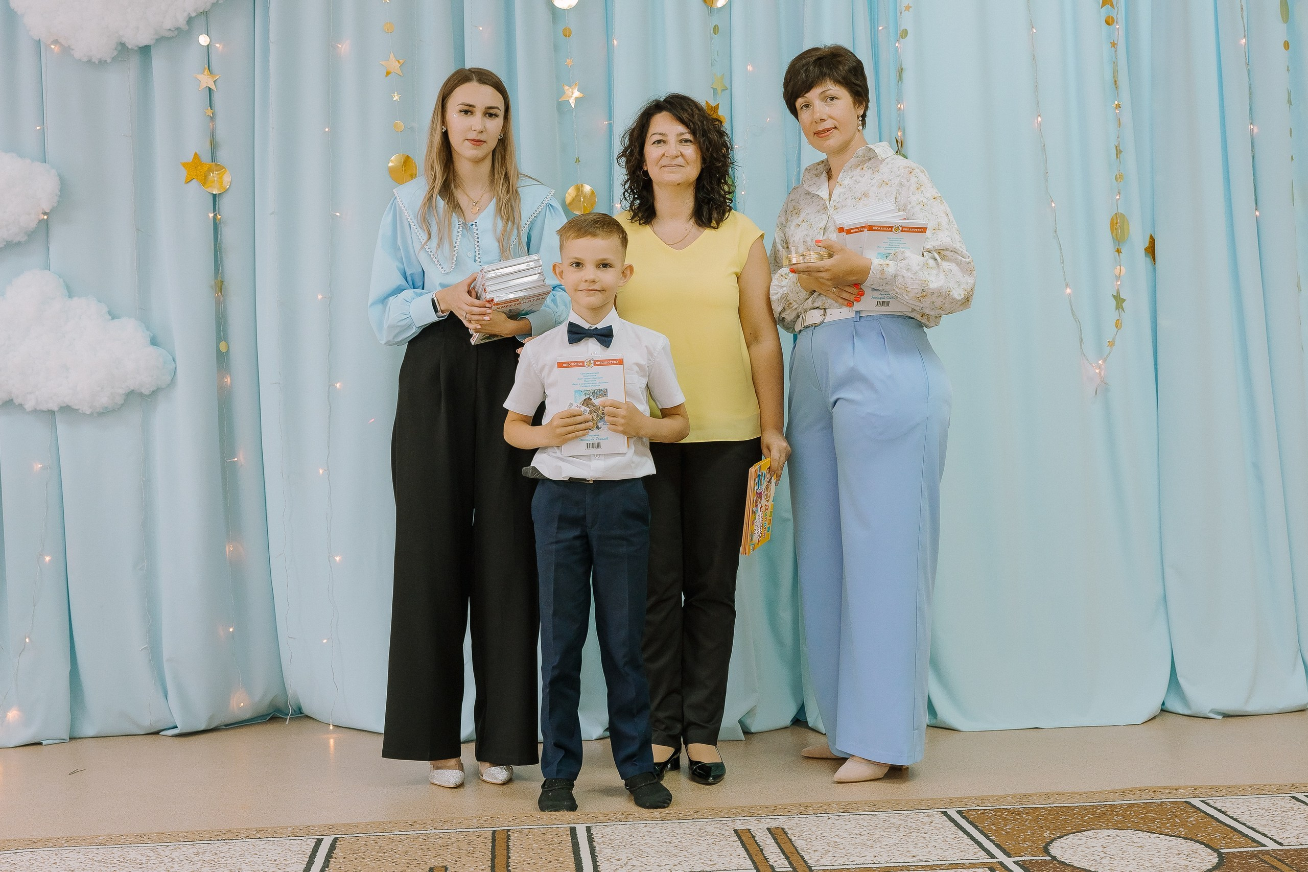 Выпускной в ДС -29. Выпускные альбомы Натальи Бутко: Новороссийск, Анапа, Геленджик