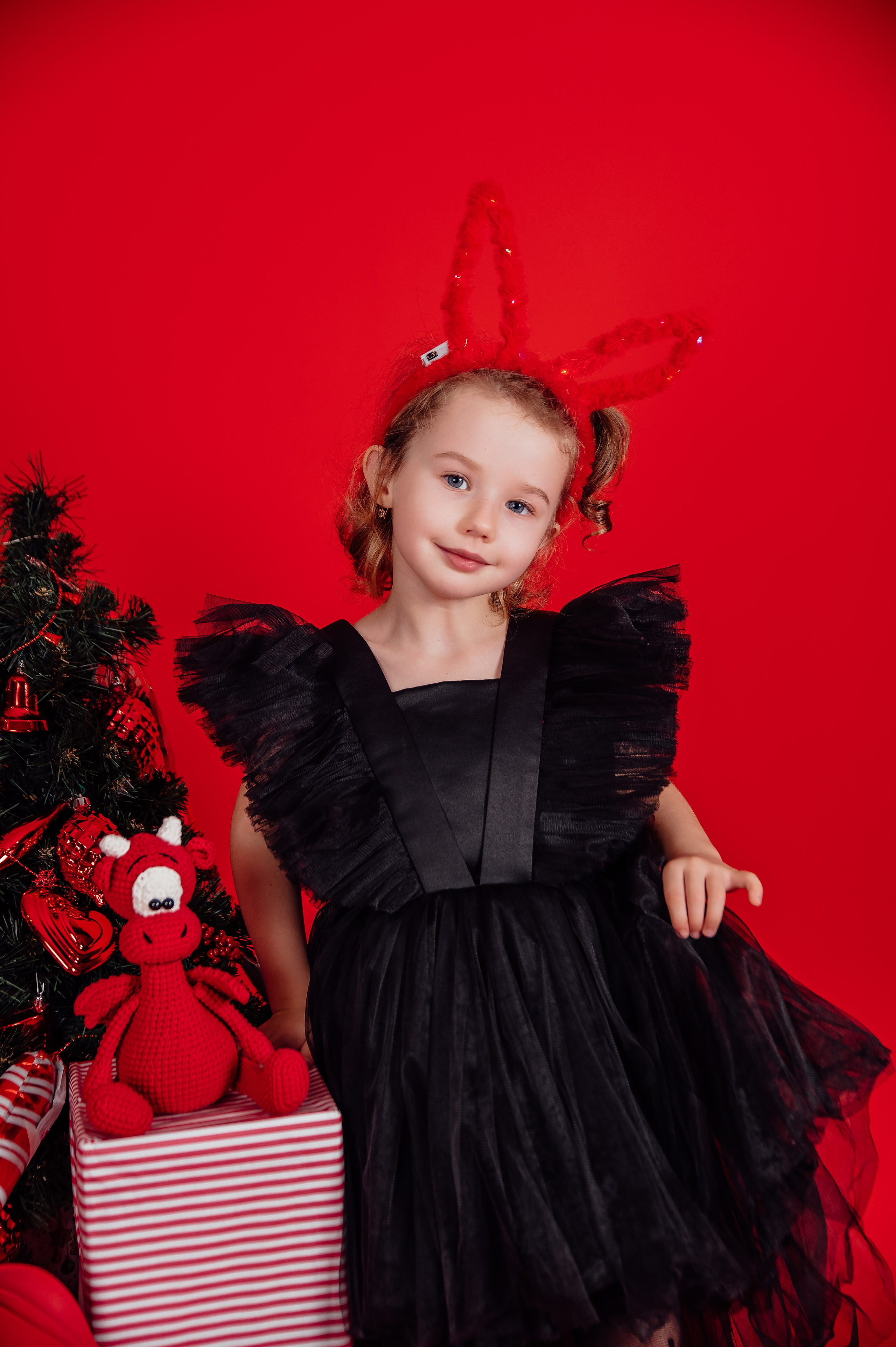 КРАСНЫЙ НОВЫЙ ГОД. Детский и семейный фотограф Катерина Мишина