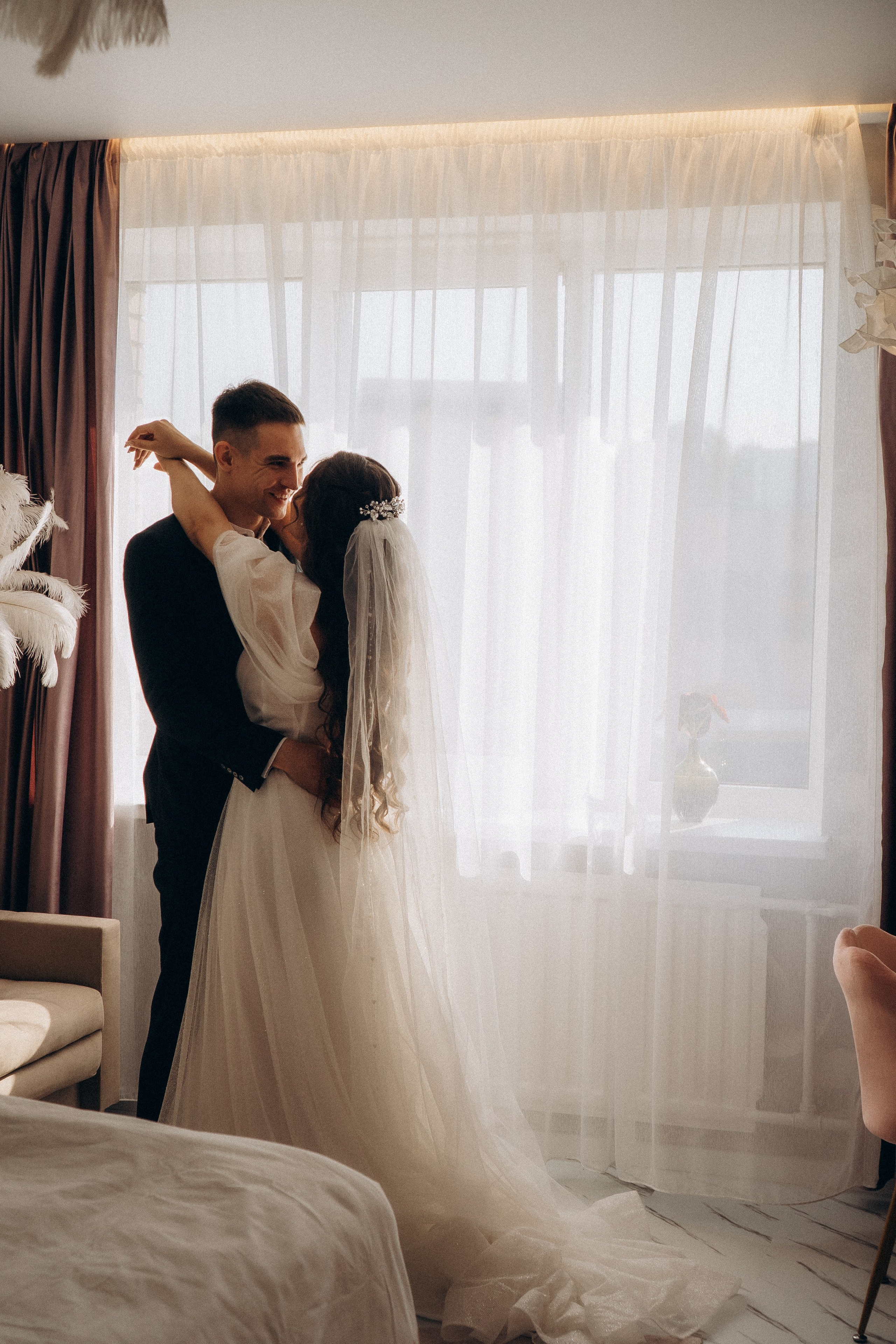 СВАДЕБНАЯ СЬЕМК В ПАРКЕ 300-ЛЕТИЯ. Профессиональный фотограф, Санкт-Петербург — Виктория Богомолова