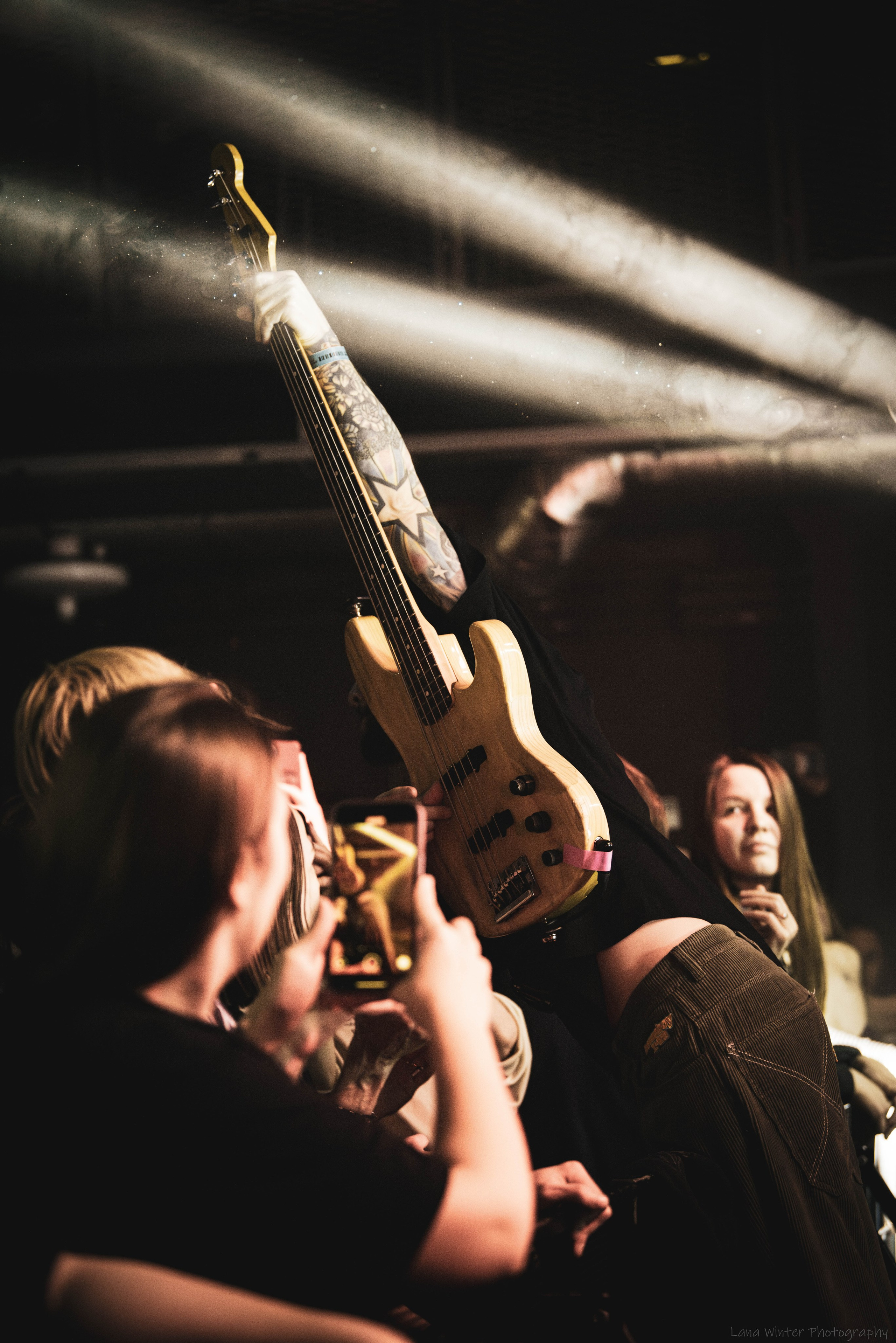 7000$ (25 января 2025 года, Москва, клуб Урбан). Фотограф Светлана Блинова, Москва и Московская область