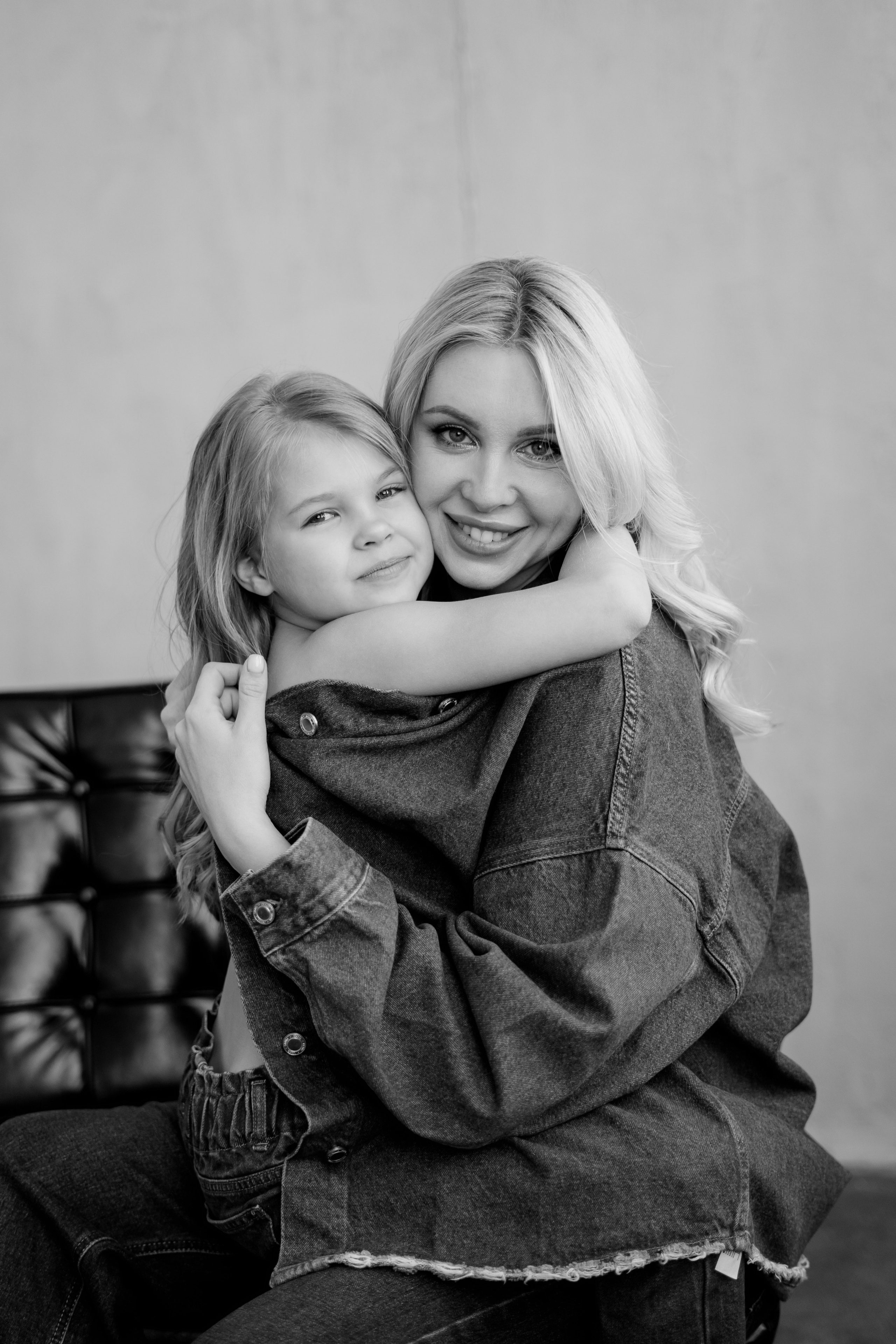 Юля и Злата. Фотограф Валерия Крахмалева