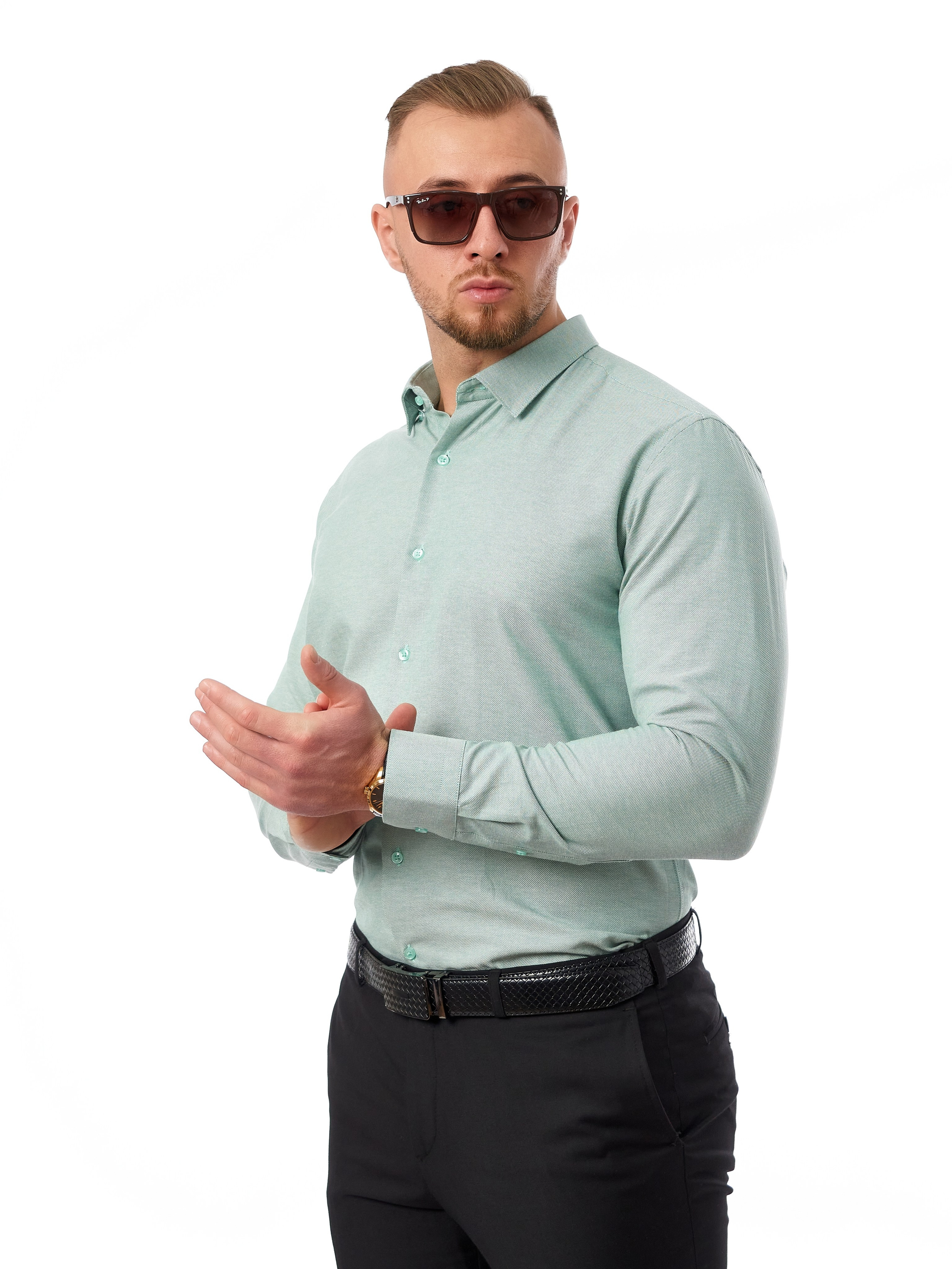 Классические рубашки. Каталожный предметный фотограф