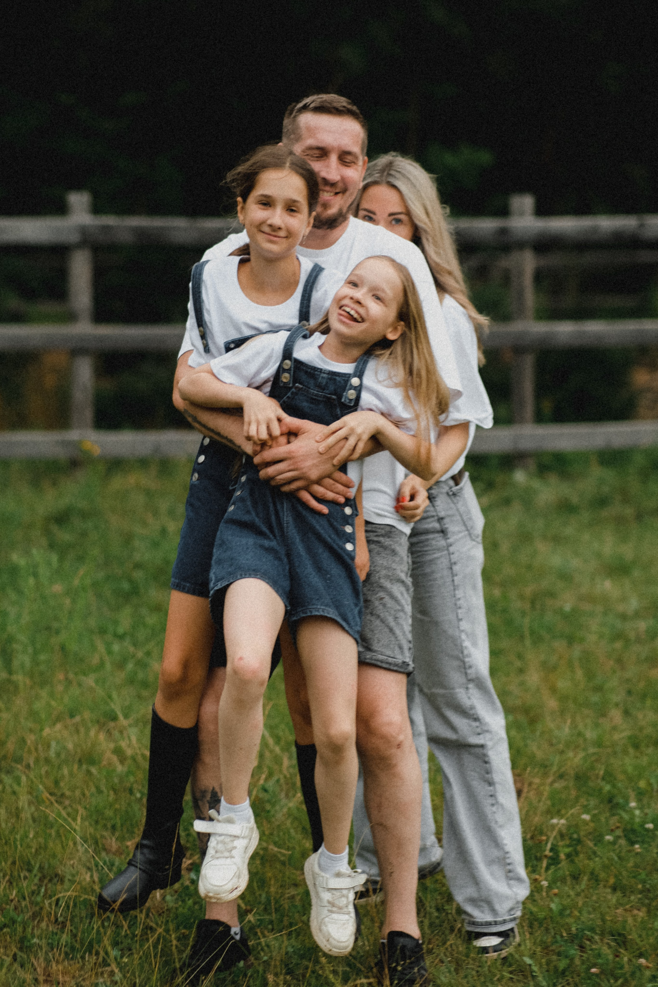 Семья Златы и Софии. Семейный фотограф Москва