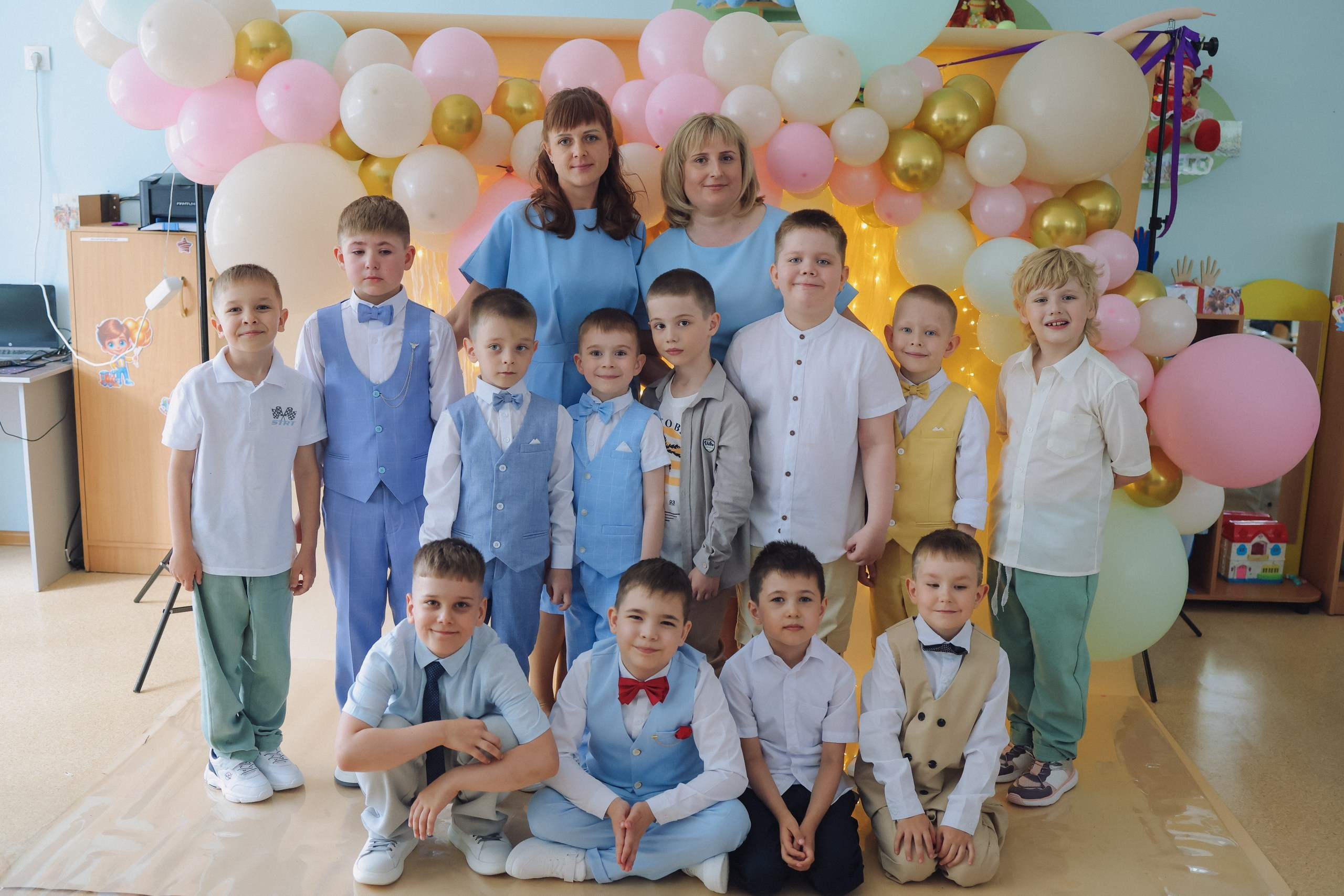 Выпускной с фотозоной от меня. Семейный фотограф Тюмень, фотограф на роды Салмина Мария