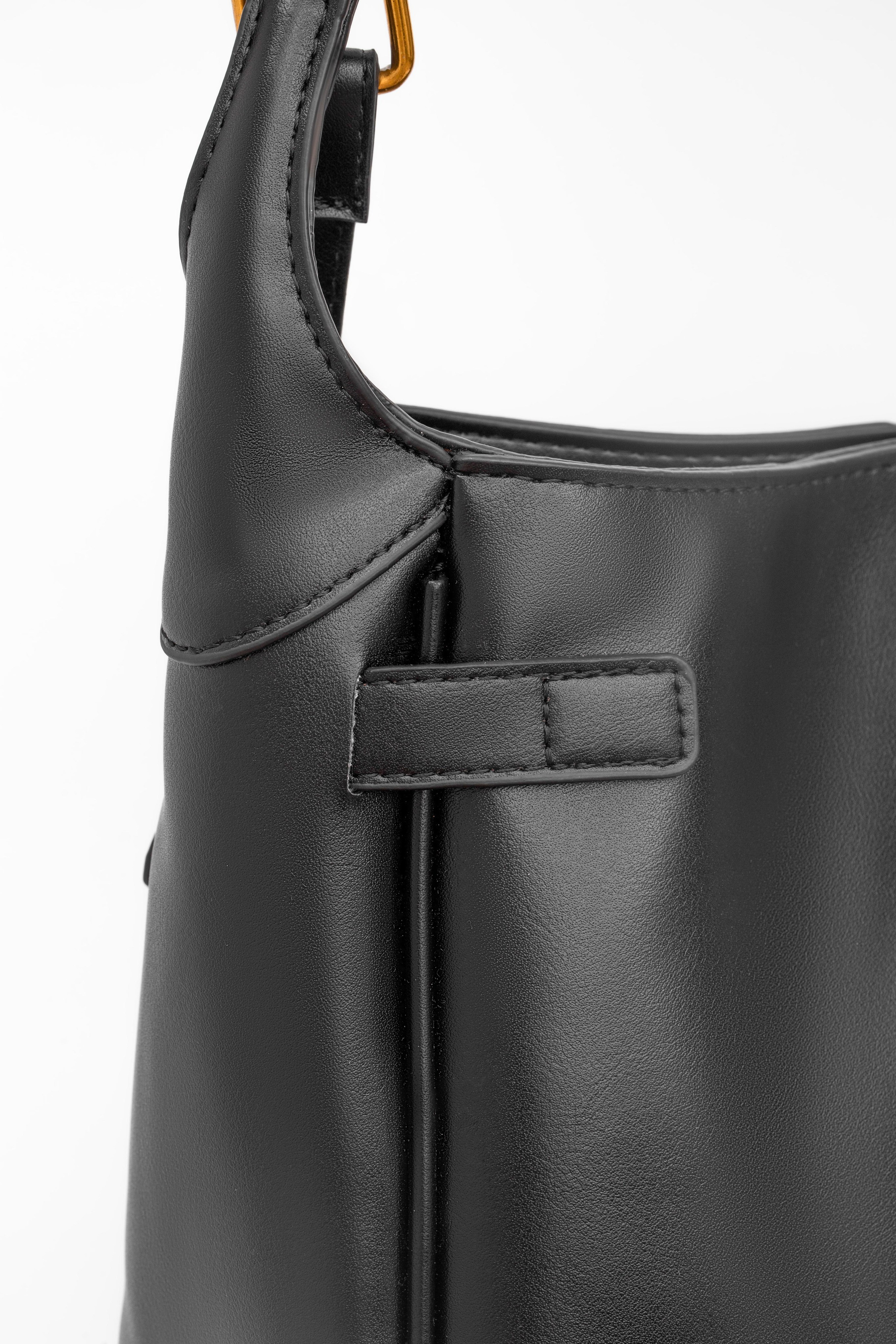 Сумки. Предметный и женский фотограф в Новосибирске